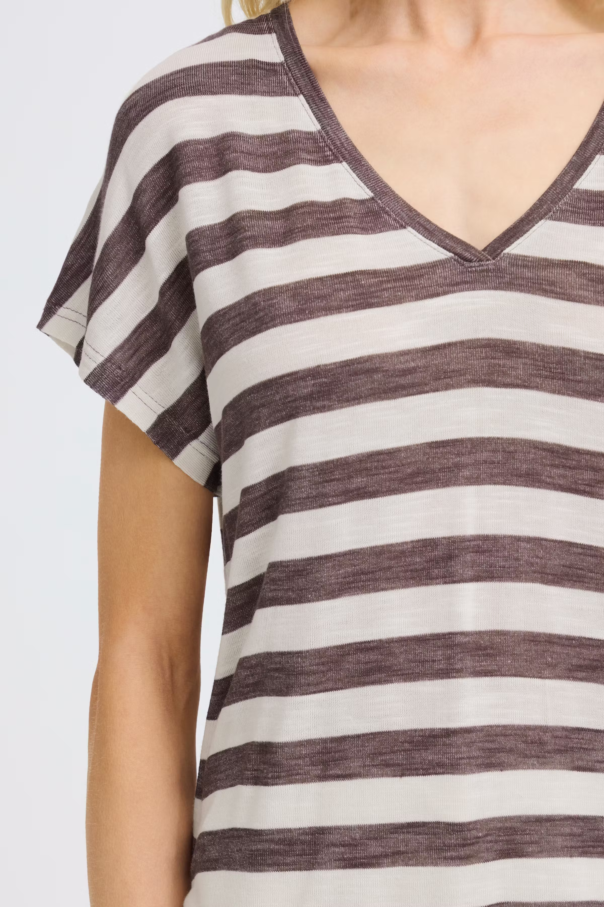 BYSIMOA T-shirt LOOKBOOK DETAIL 20819007-900012609