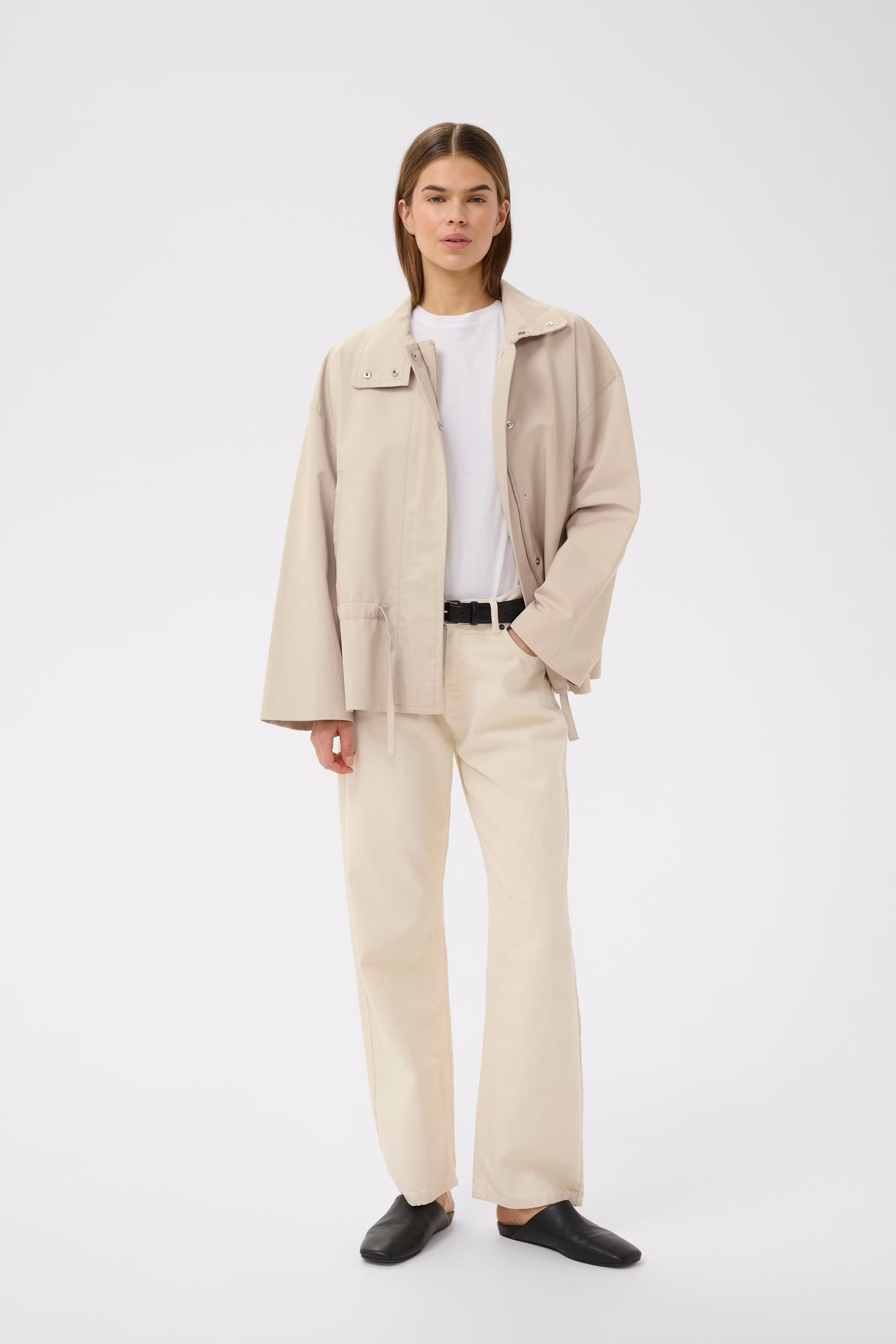 GRACELYNNIW Casual jakke LOOKBOOK FRONT 30112269-154503