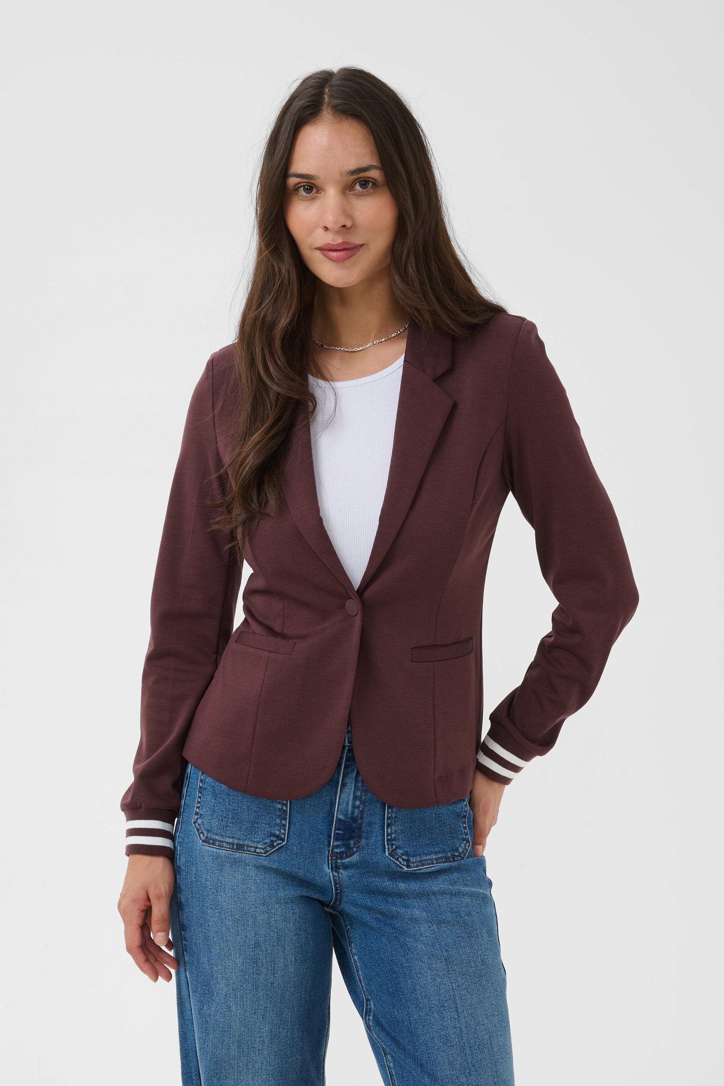 Kinnie Blazer LOOKBOOK FRONT 10550800-108001