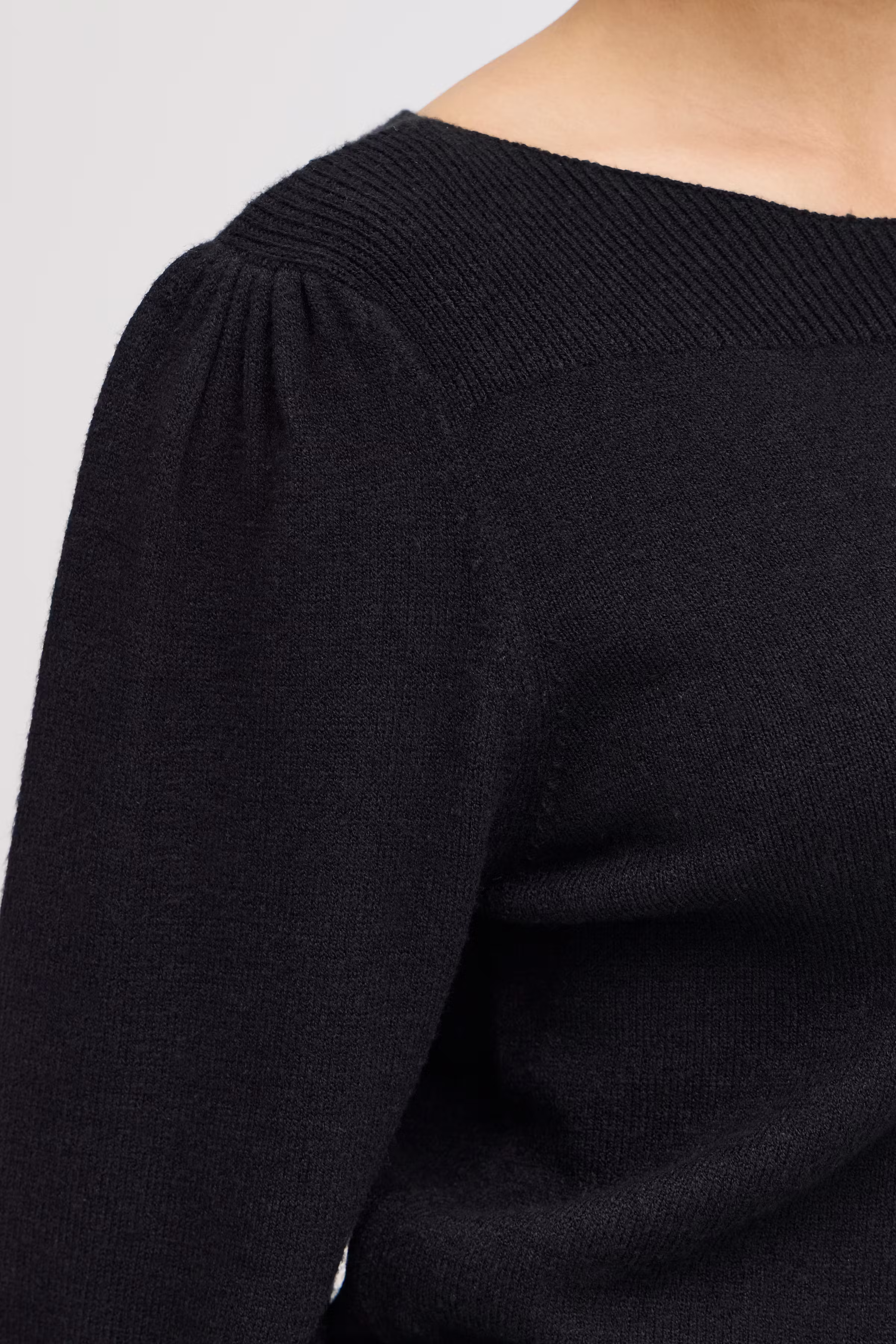 IHVIRELLE Pullover LOOKBOOK DETAIL 20121631-194008