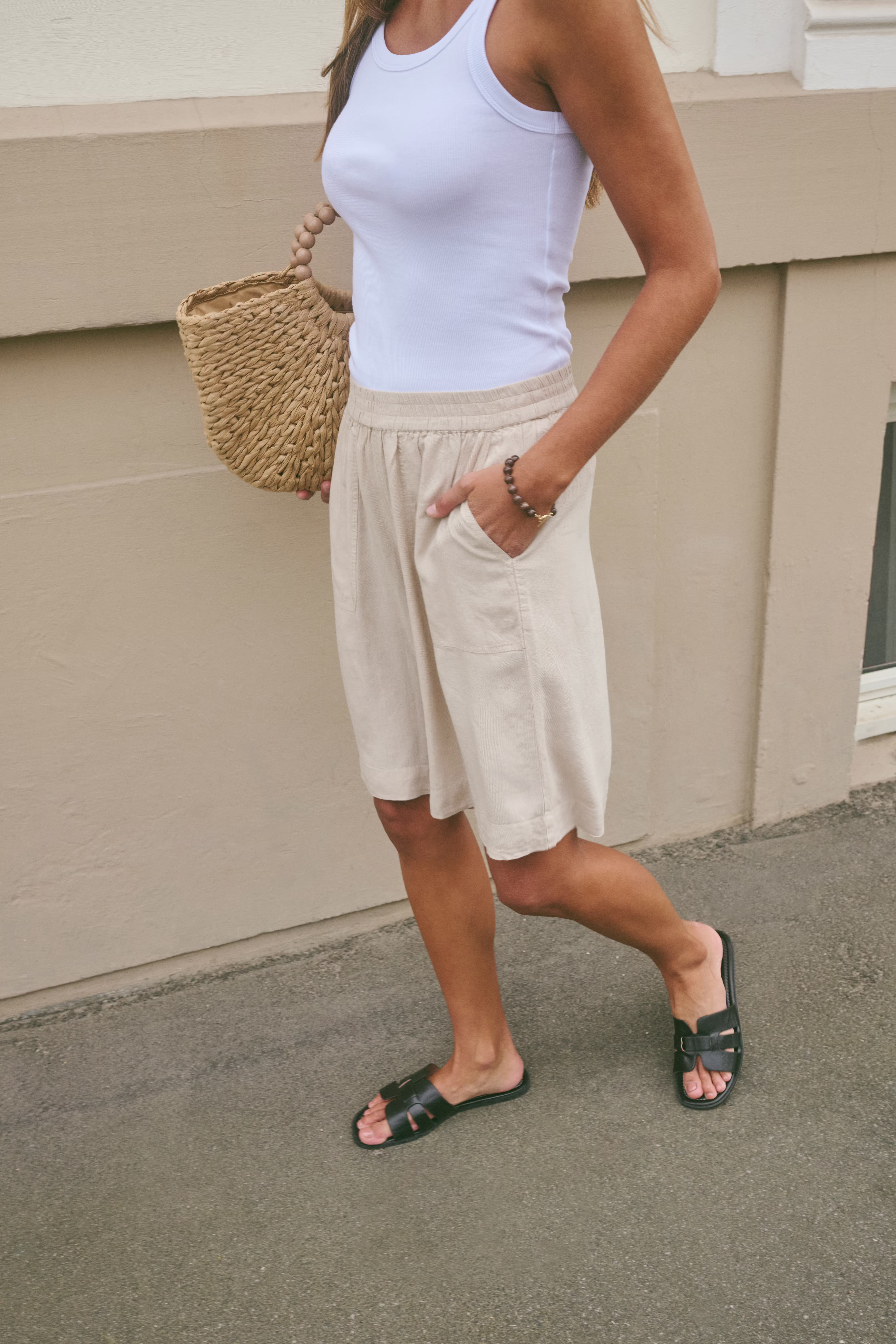 KAmilia Linen Shorts LOCATION NONE 10509668-151305