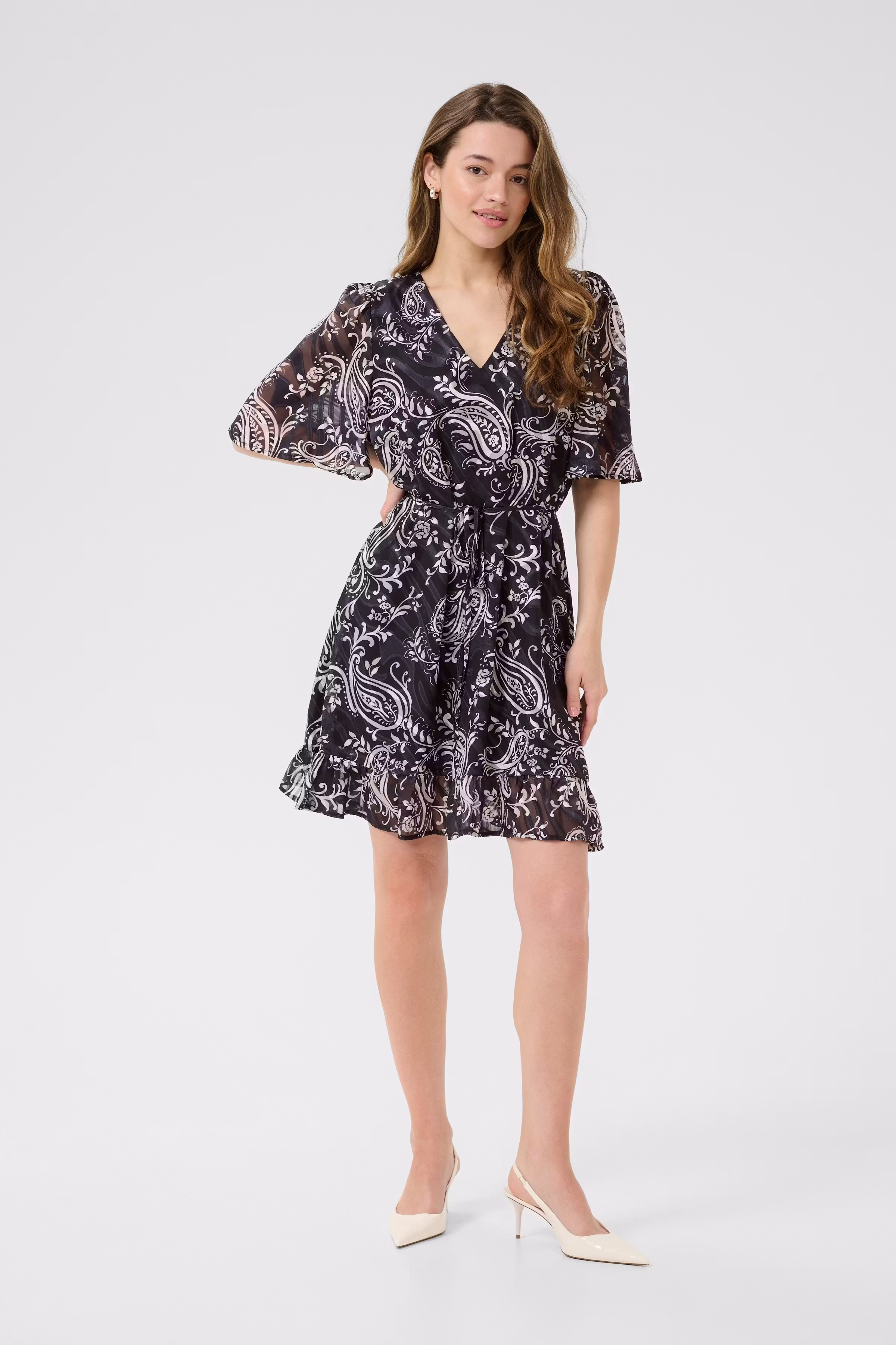 KAlecta Kleid LOOKBOOK FRONT 10510351-107983