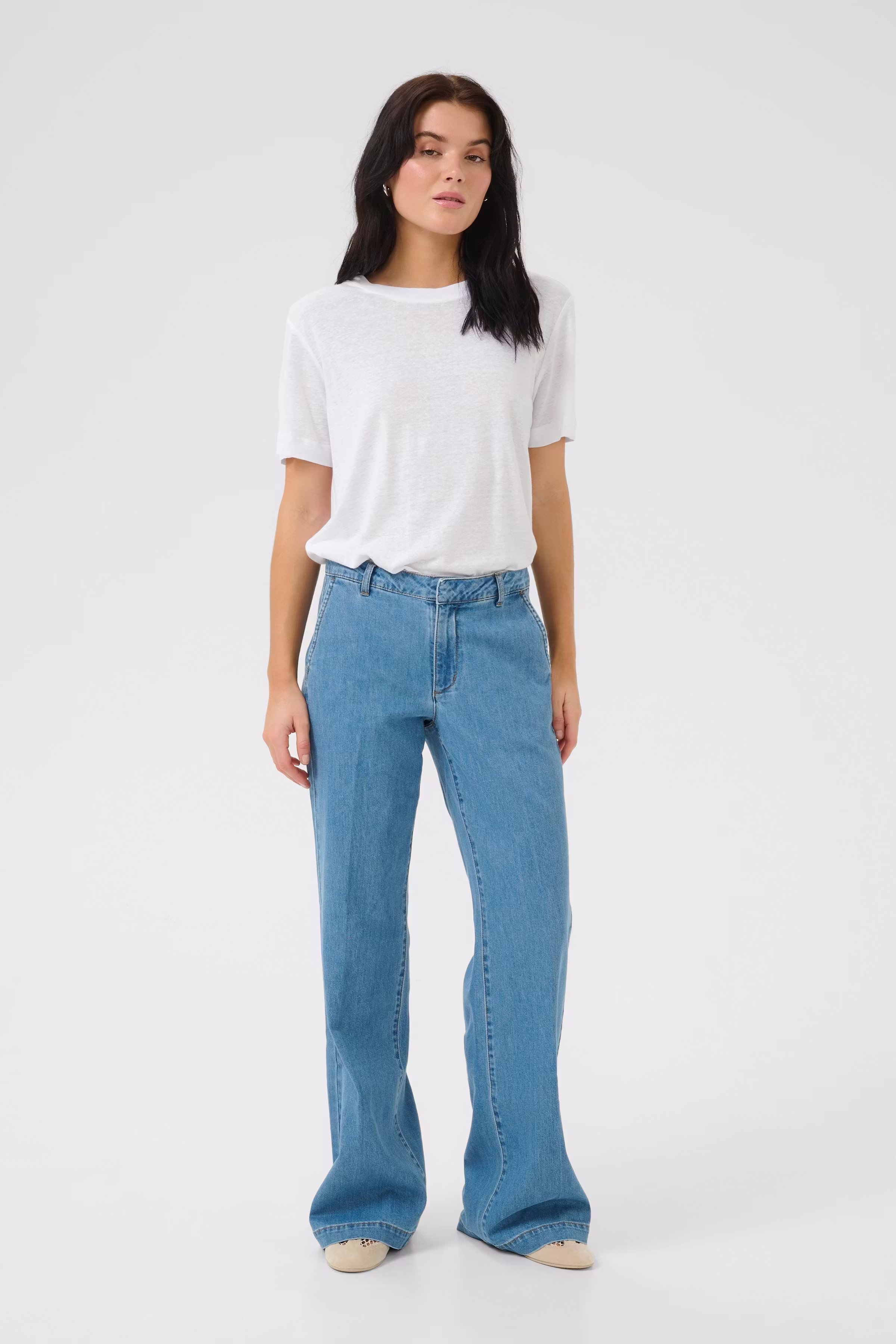 LisaMW Leinen T-shirt LOOKBOOK FRONT 10704762-110601