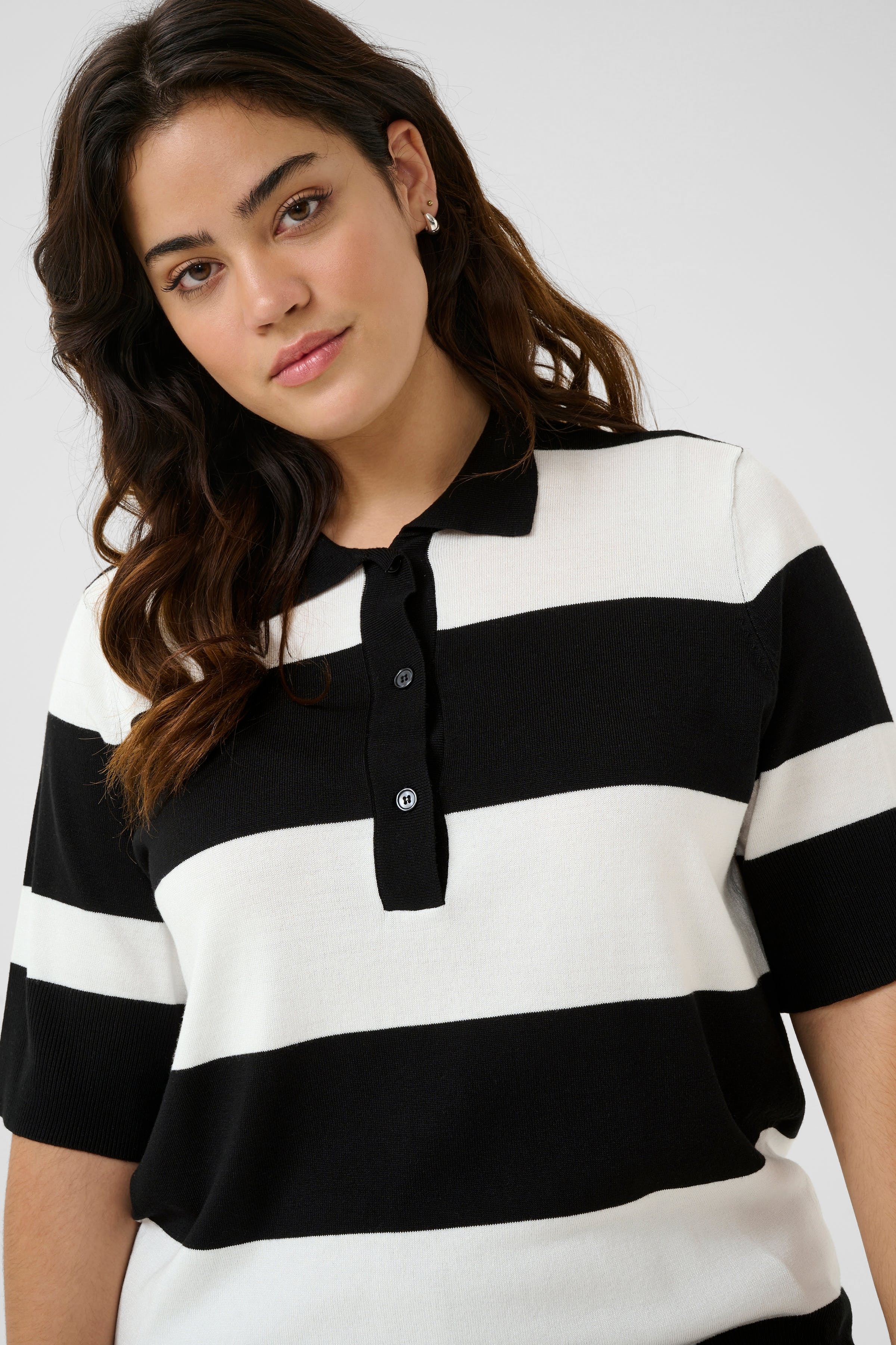 KClizzy Polo Shirt LOOKBOOK DETAIL 10583275-107437