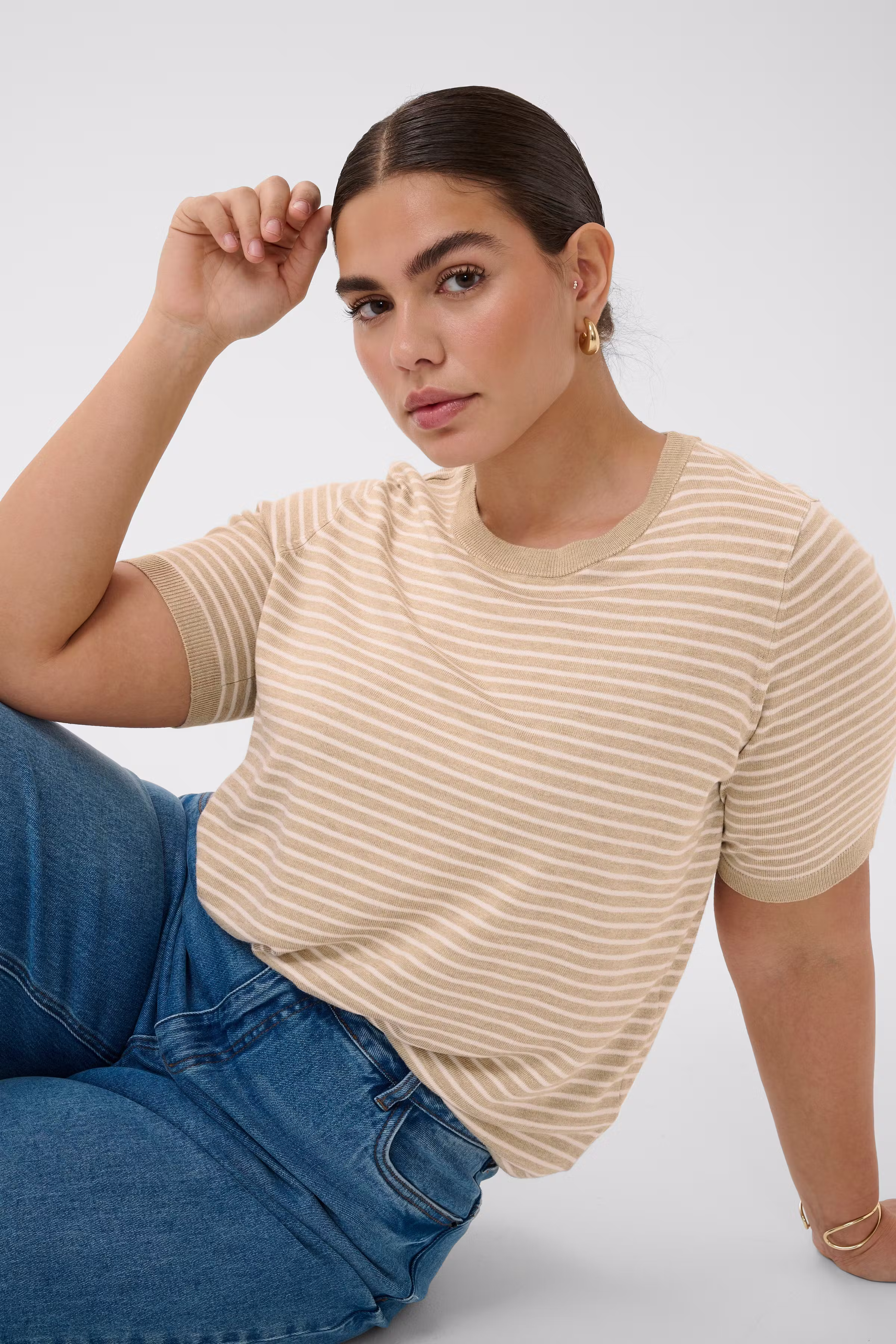 KClizzy Pullover LOOKBOOK DETAIL 10584211-109522