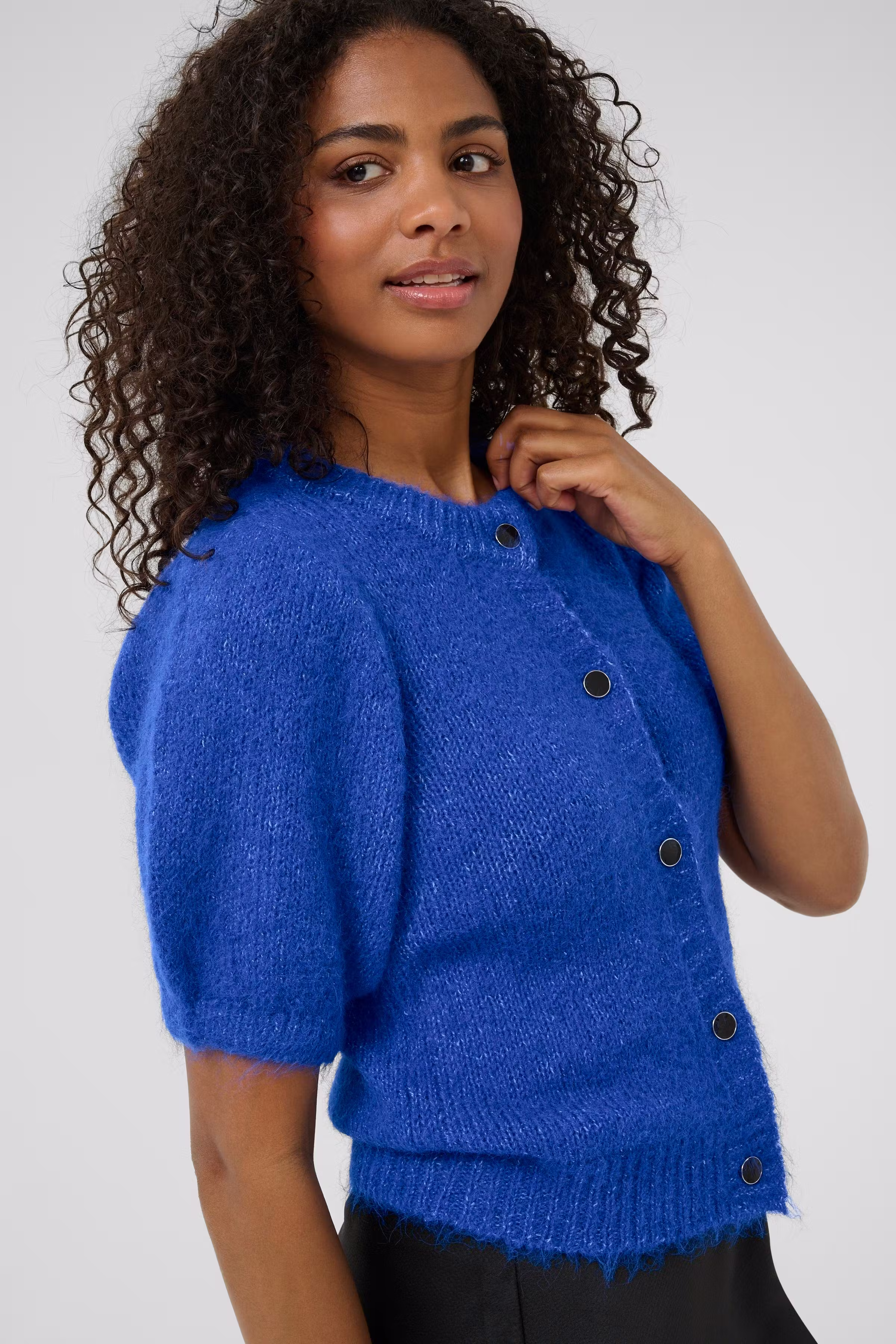 KAemilie Cardigan LOOKBOOK DETAIL 10510296-193952