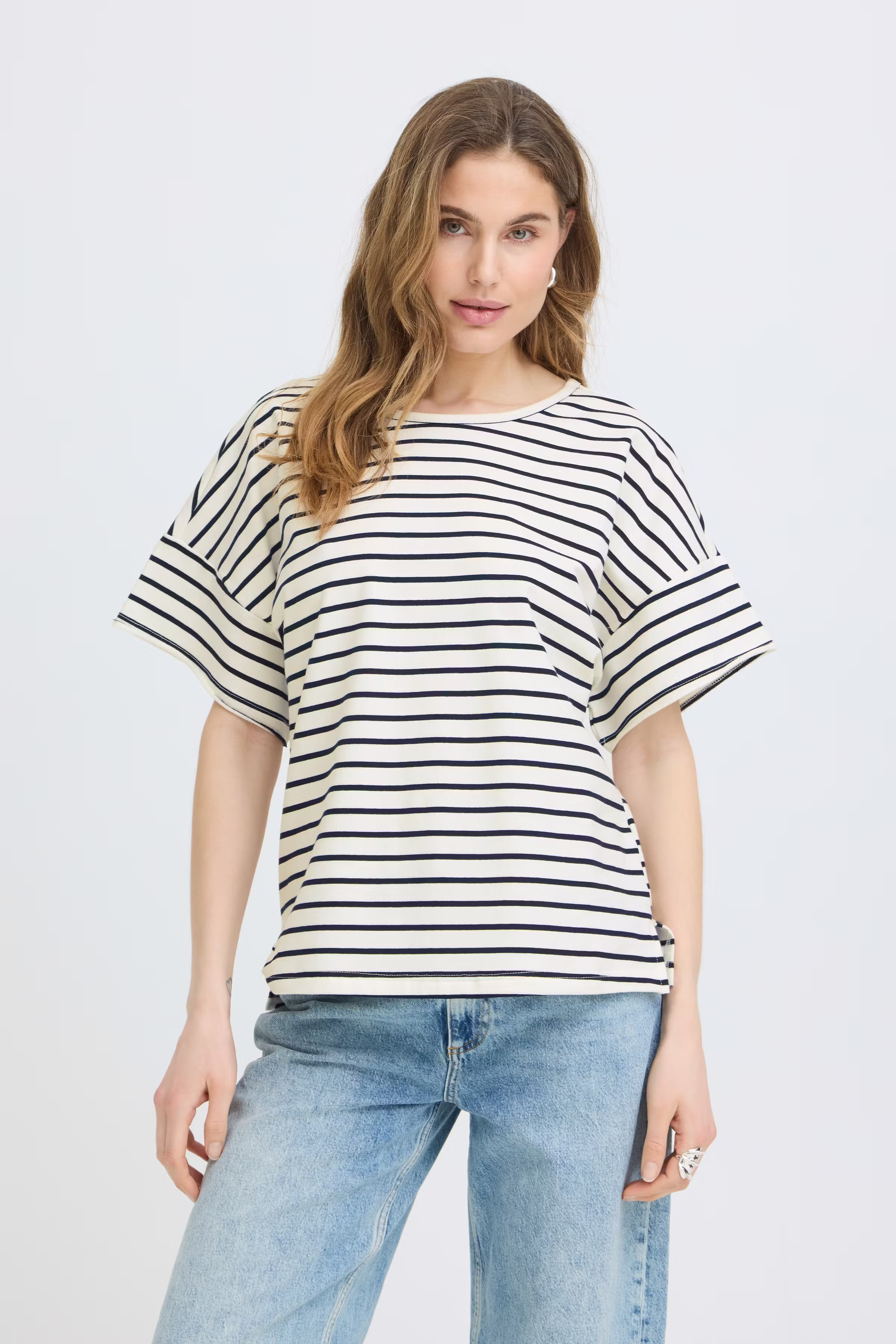 PZCAMILLA T-shirt LOOKBOOK FRONT 50210470-193911