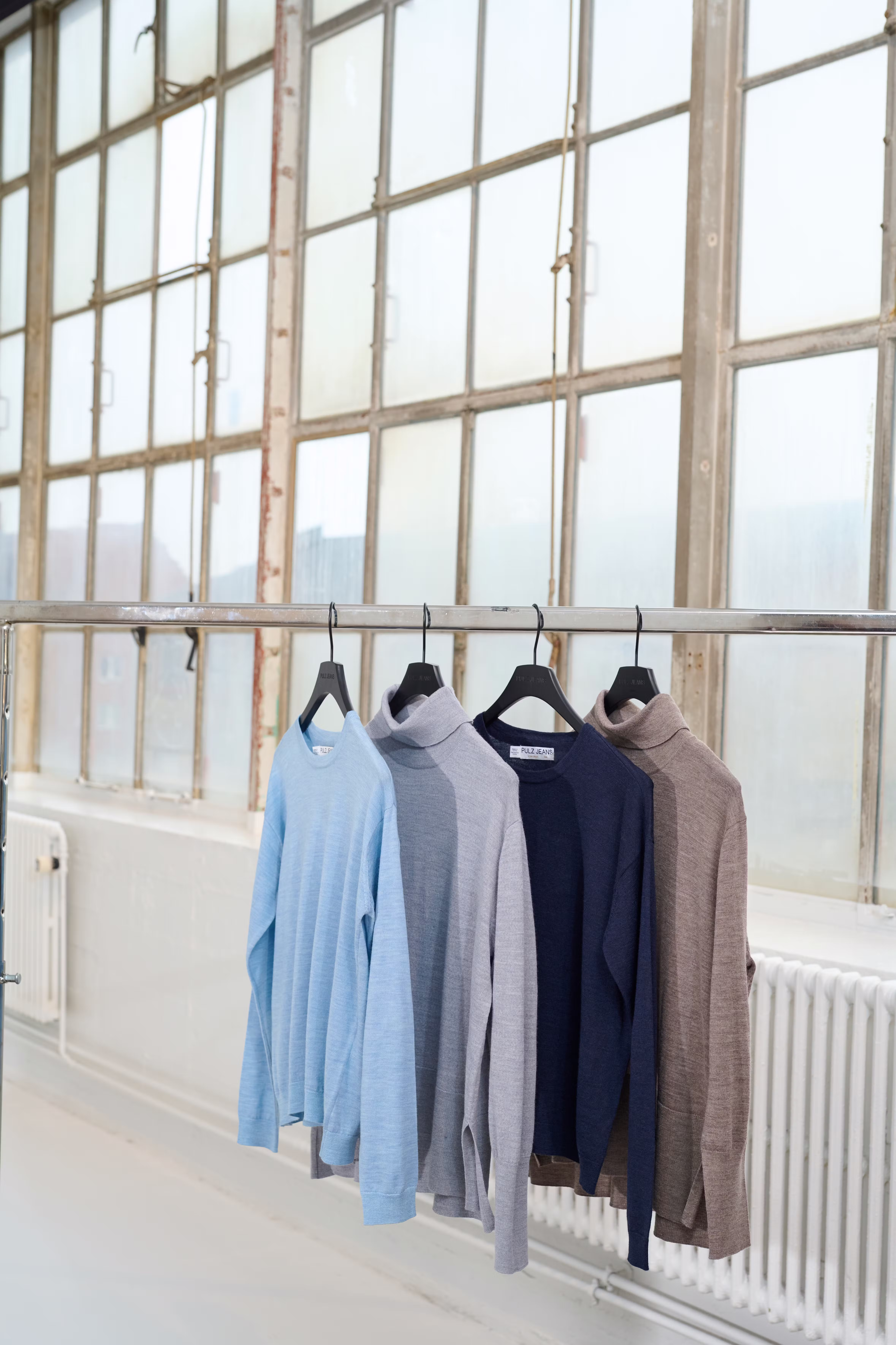 PZSADIE Strickpullover LOCATION NONE 50208679-1640131