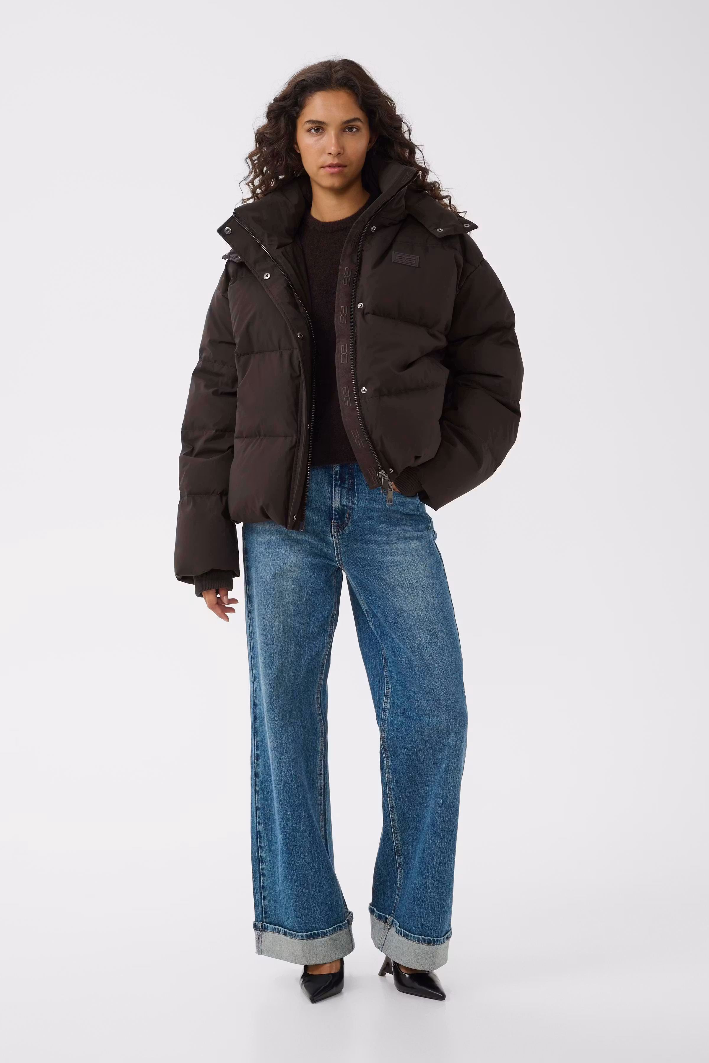 GZroa Short puffer jacket LOOKBOOK FRONT 10911235-191018