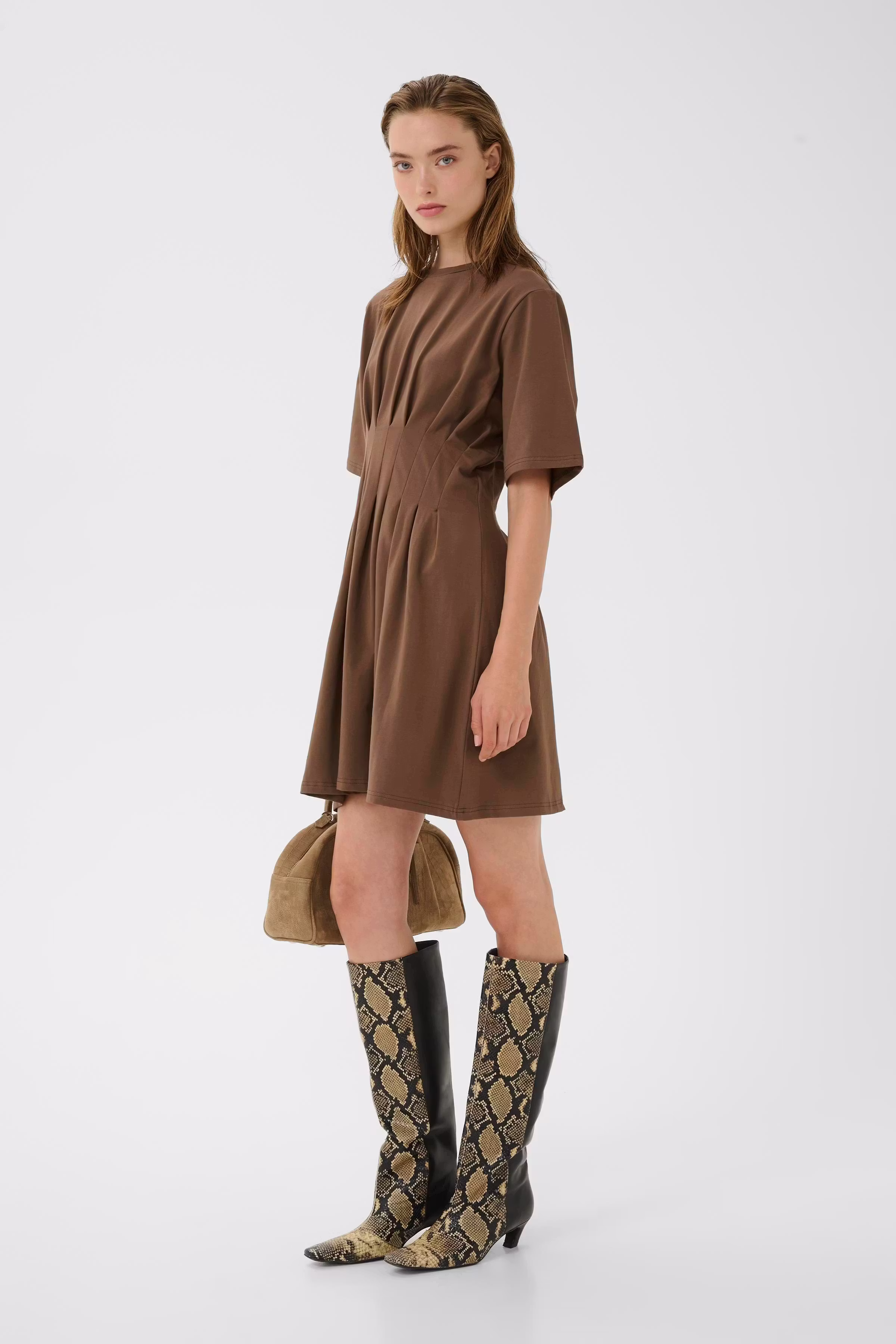 GZinez Klänning LOOKBOOK FRONT 10911234-190916