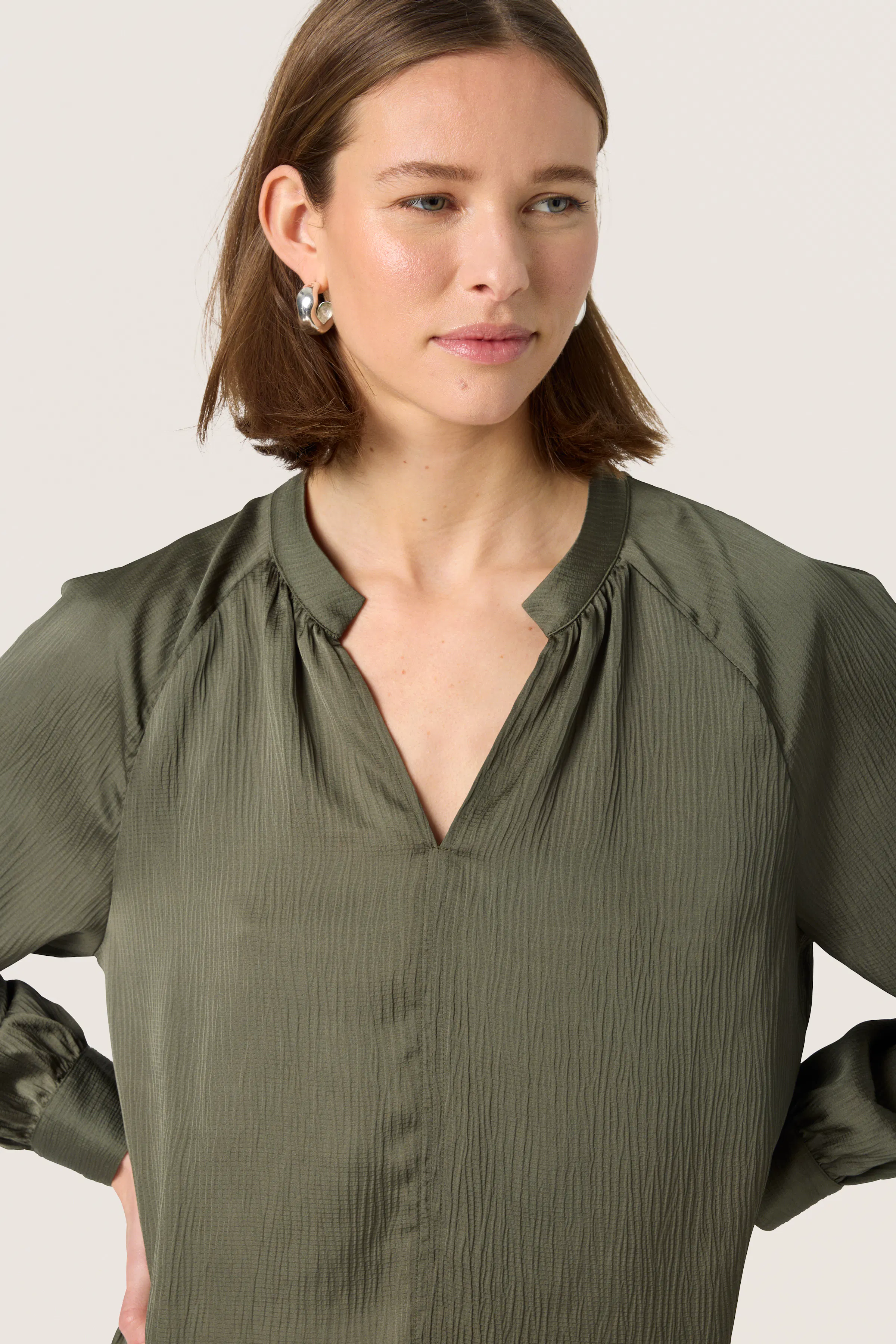 SLIoana Blouse LOOKBOOK DETAIL 30407197-190511