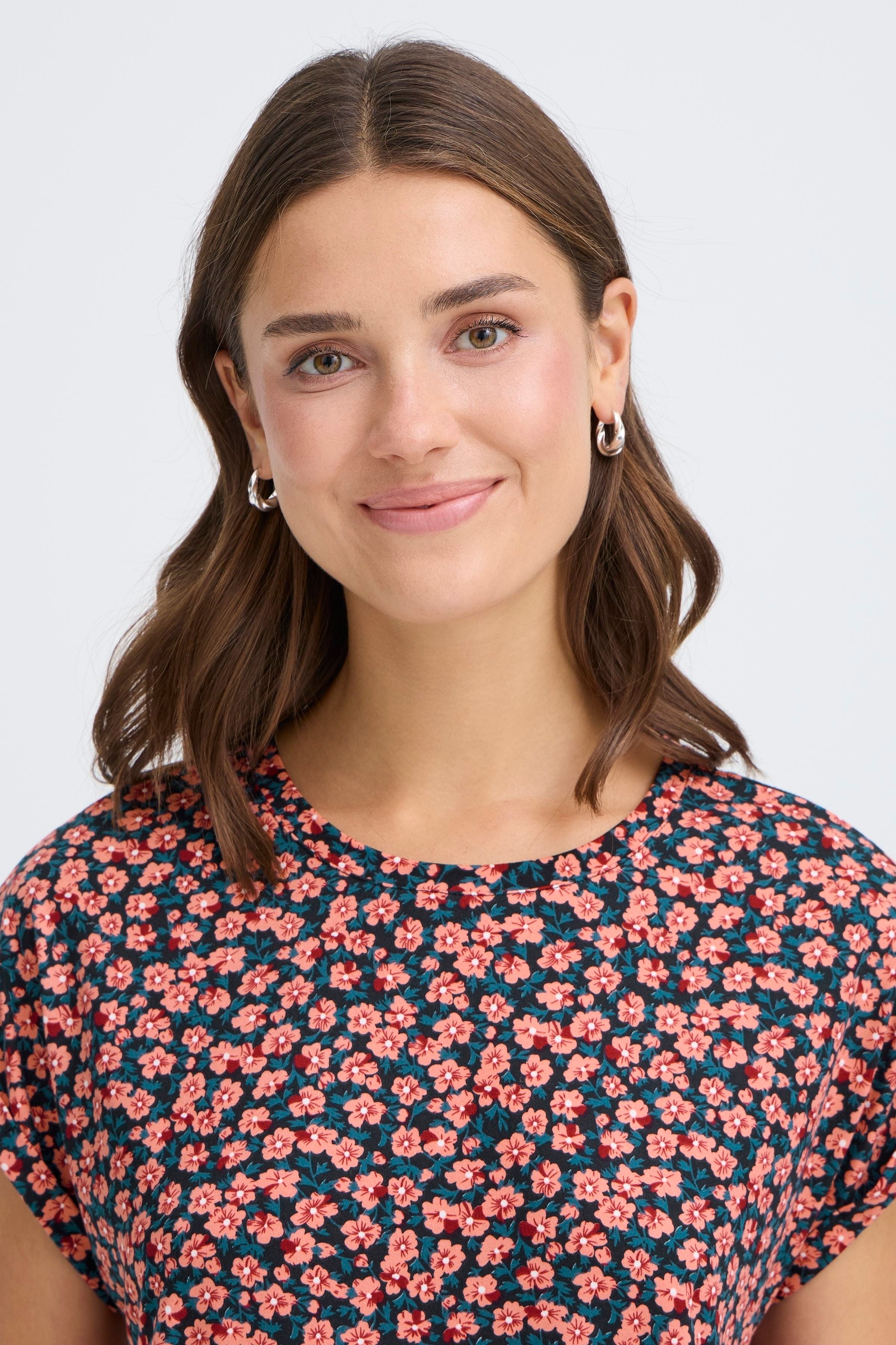 FRSEEN T-shirt LOOKBOOK DETAIL 20610634-205743