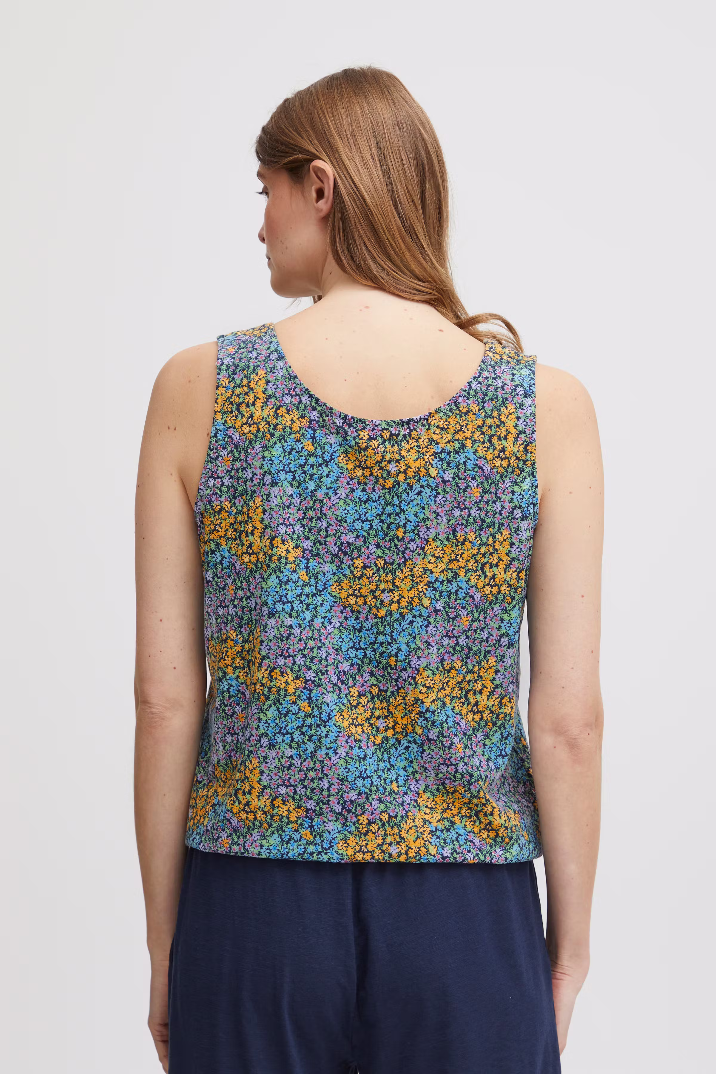 FRSANSA Top LOOKBOOK BACK 20612220-202065