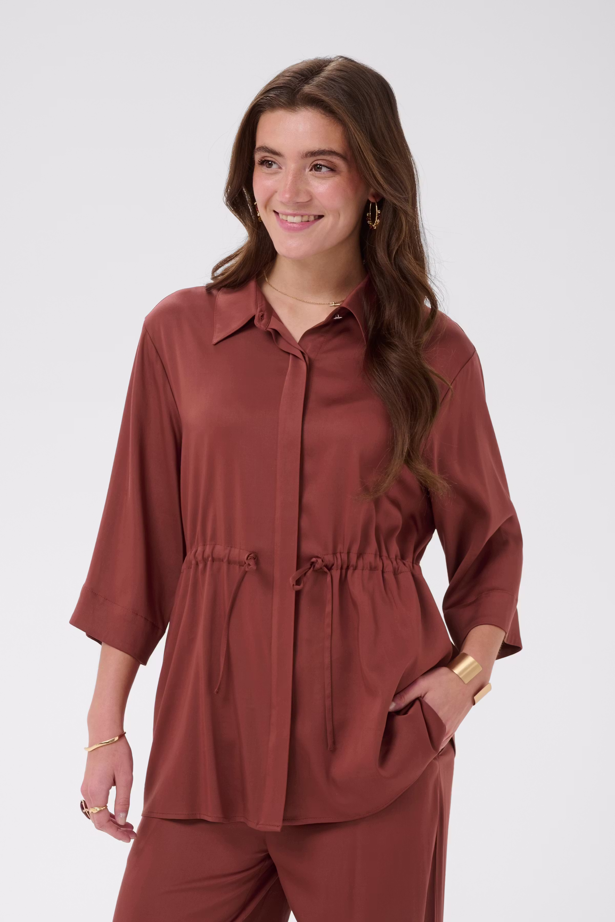 CRThelma Hemd LOOKBOOK FRONT 10615175-181323