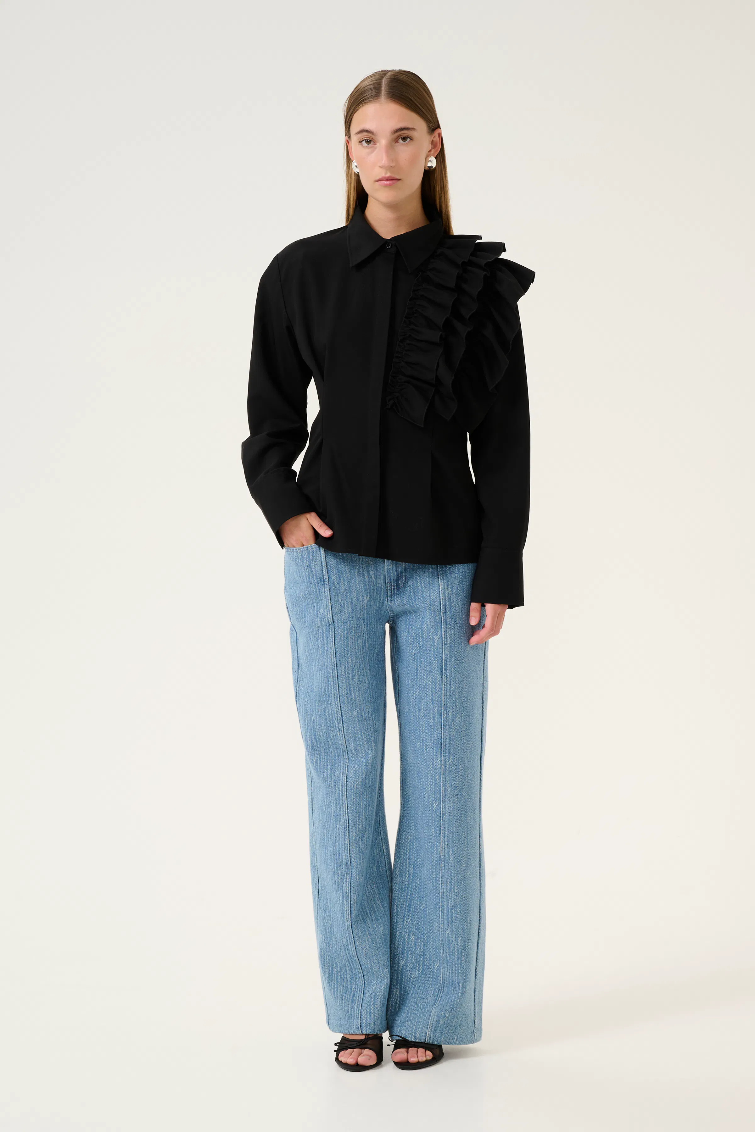KBTilde Skjorte LOOKBOOK FRONT 10105297-194008