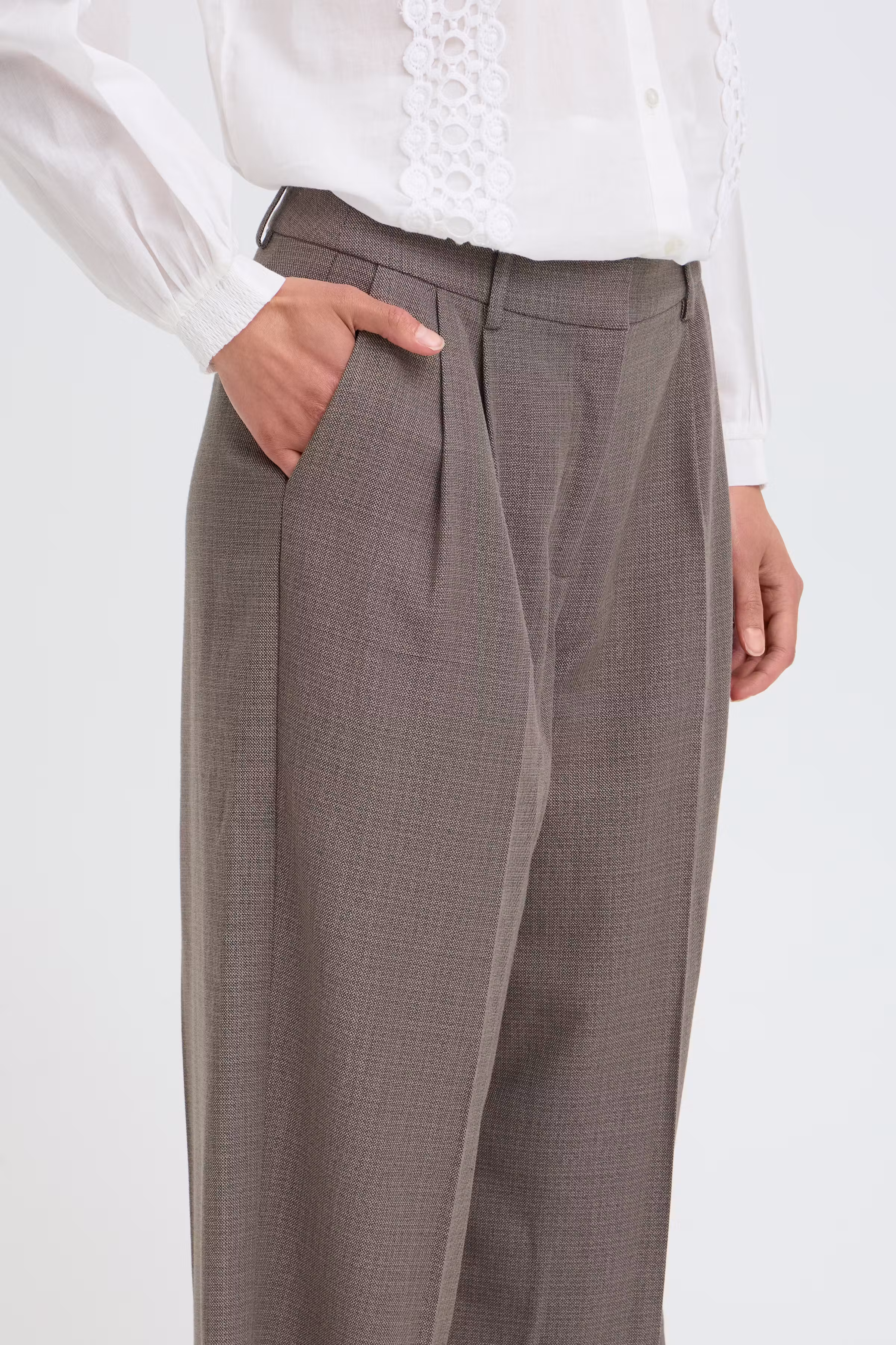FRISOLDES Trousers LOOKBOOK DETAIL 20618445-1812101