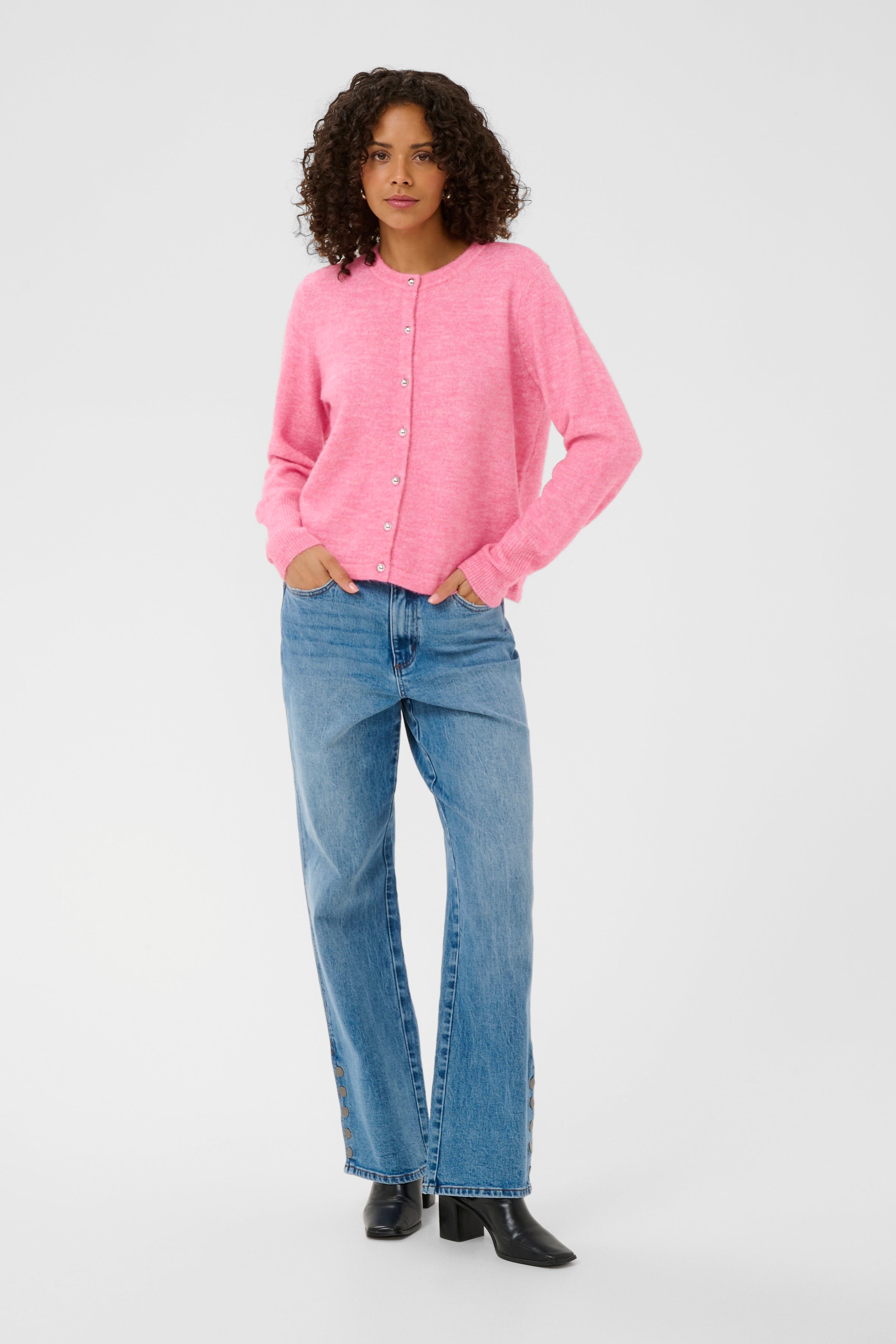 KAniel Cardigan LOOKBOOK FRONT 10510481-1621181