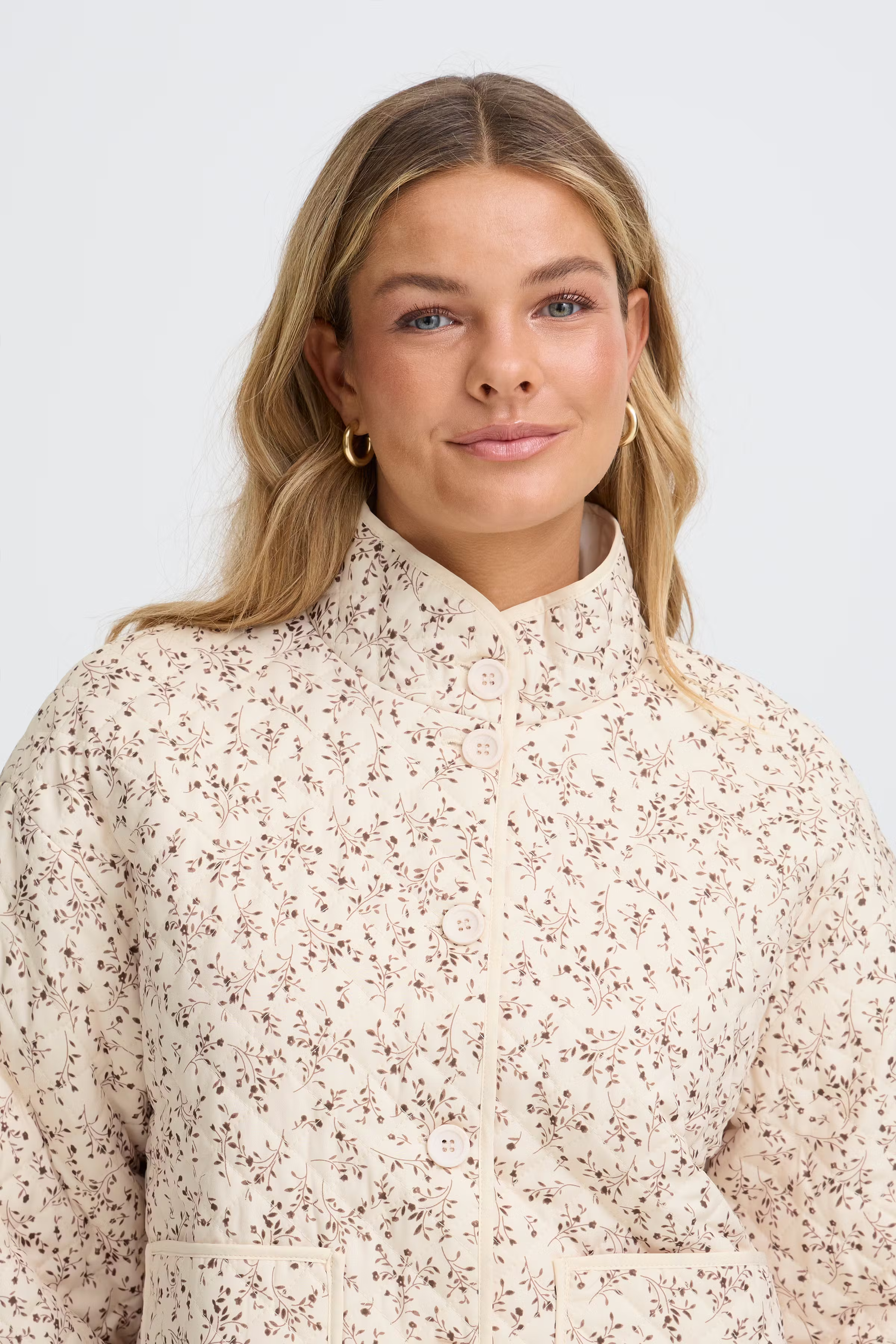 FRCLAUDINE Casual jakke LOOKBOOK DETAIL 20617085-900007518