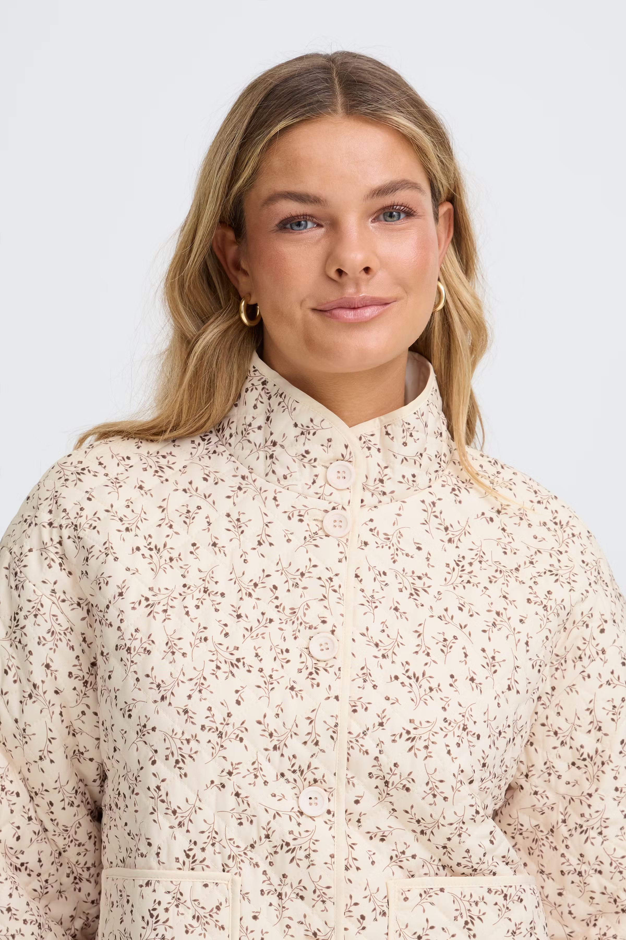 FRCLAUDINE Casual jakke LOOKBOOK DETAIL 20617085-900007518