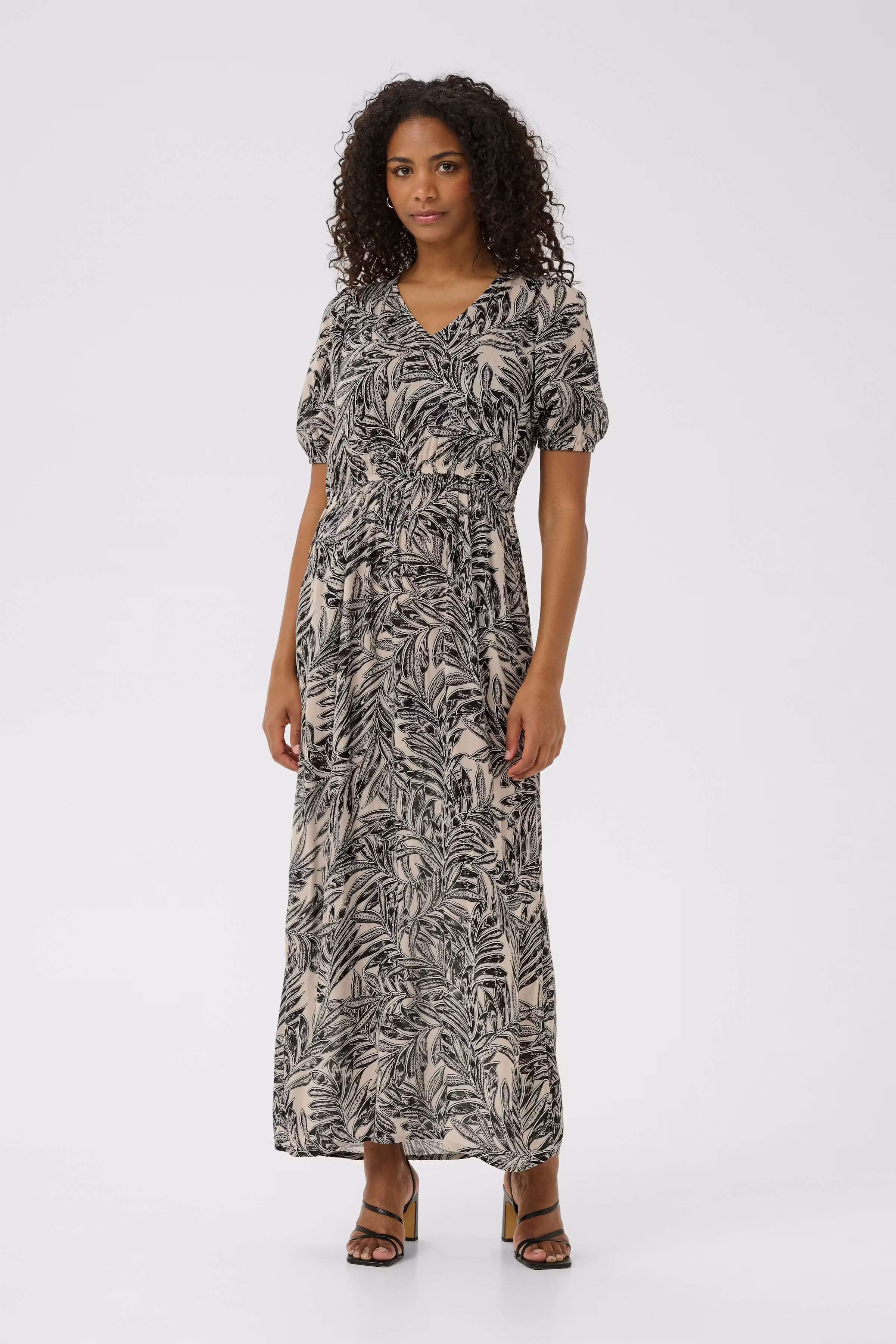 KAisolde Kjole LOOKBOOK FRONT 10507514-108185