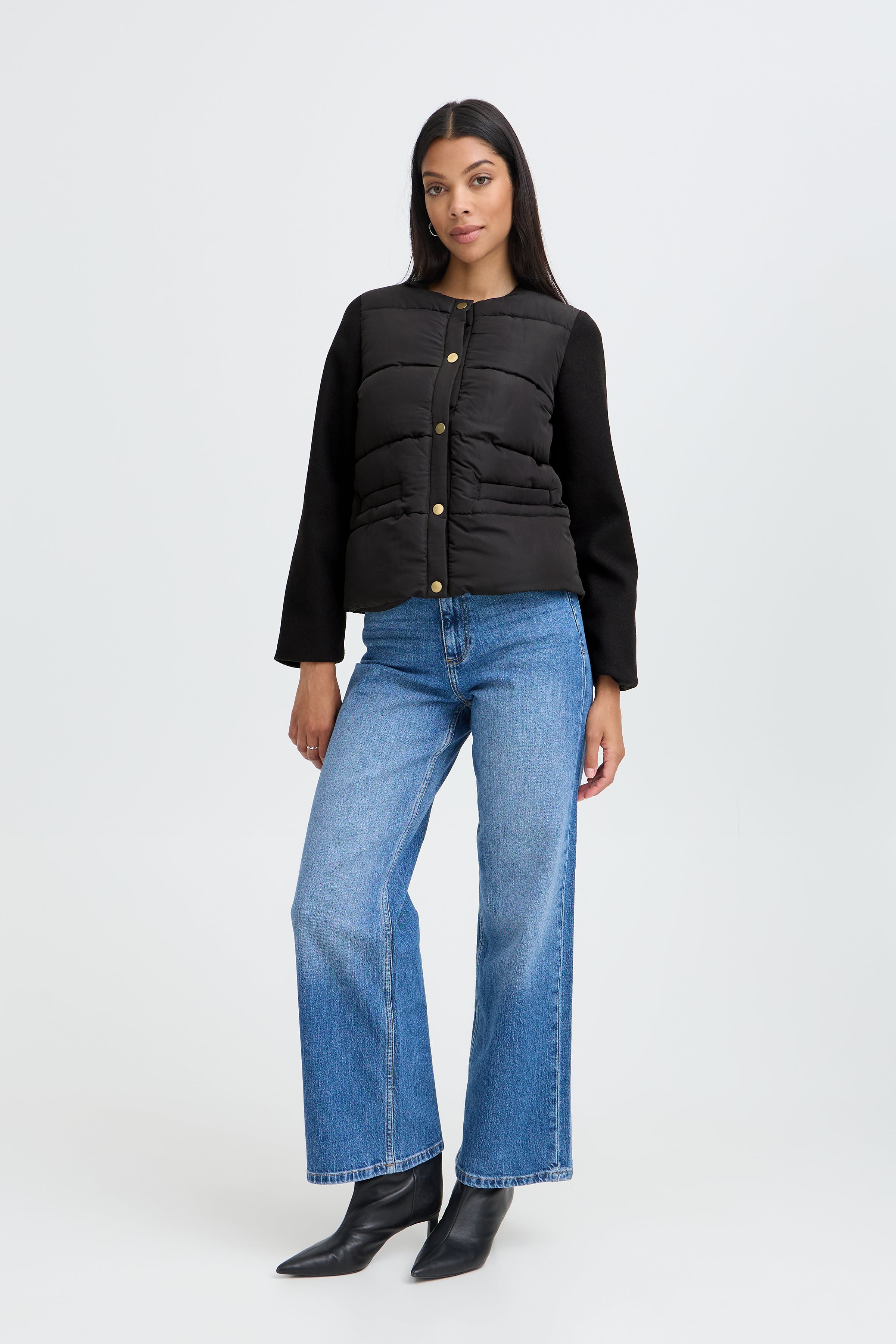 BYBELLINI Yttertøy LOOKBOOK FRONT 20819131-194008