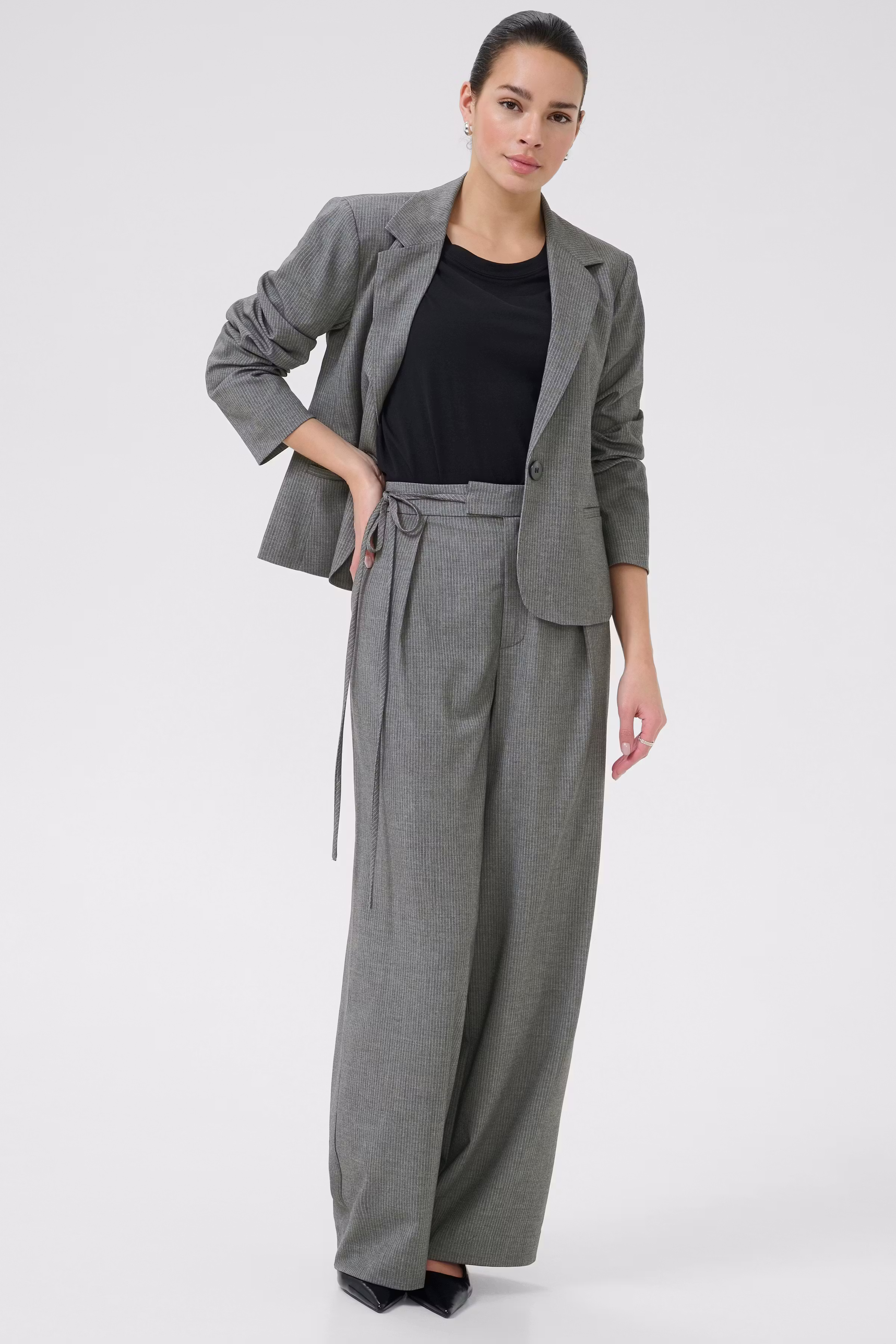 KAellie Trousers LOOKBOOK BACK 10510548-108214