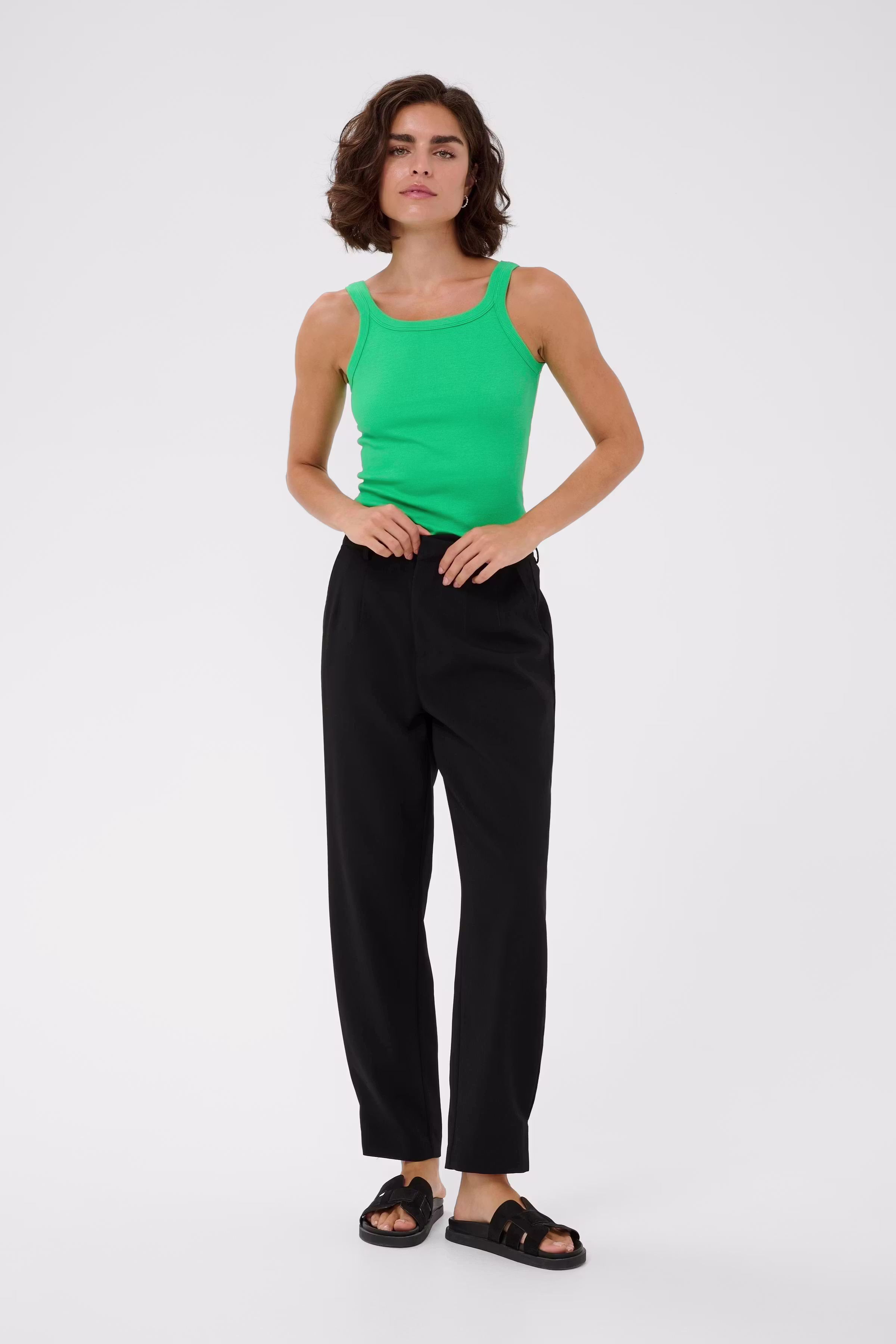 KAcarna Top LOOKBOOK FRONT 10507348-155534