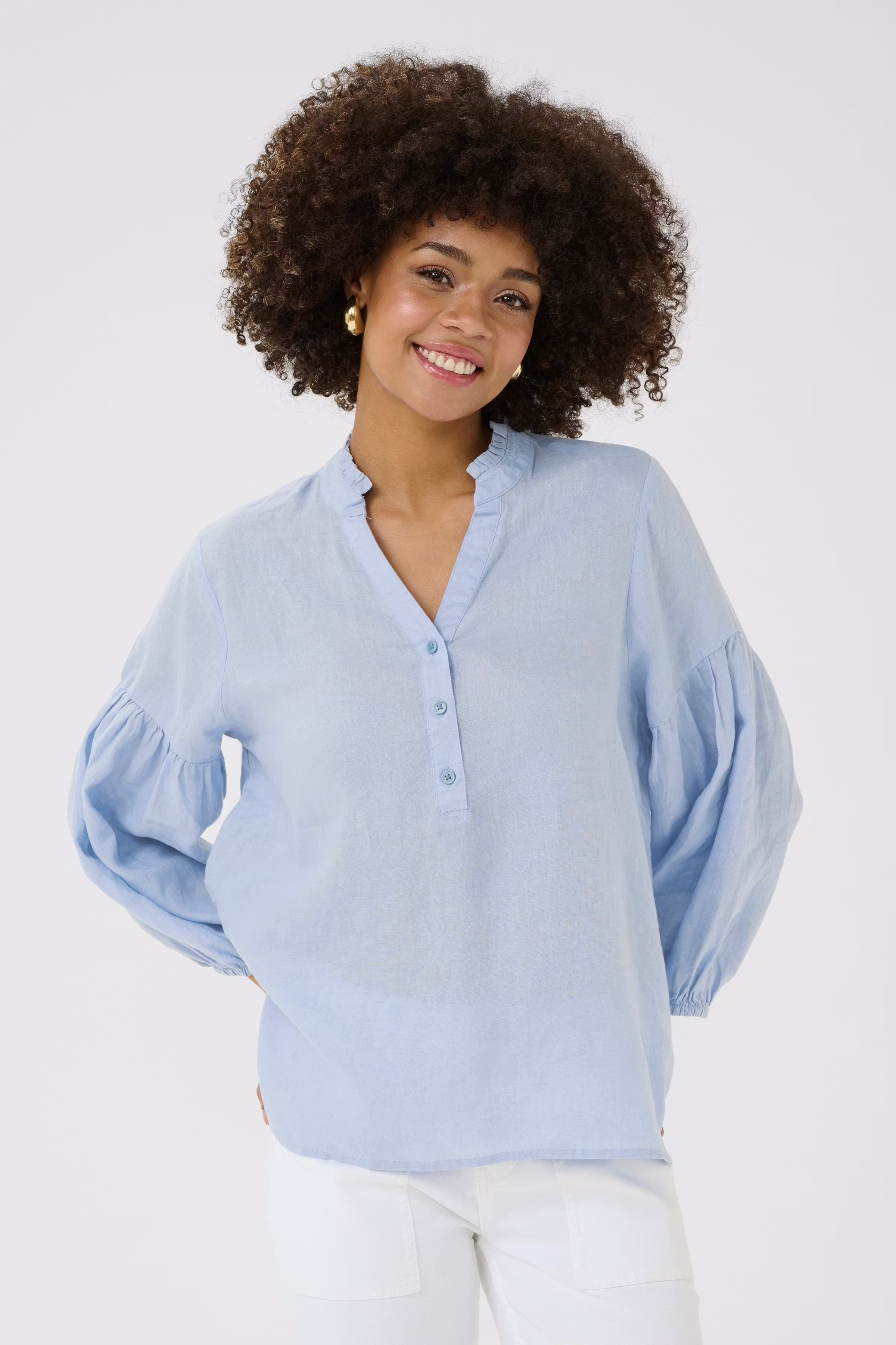 CUnyssa Bluse 100% Leinen LOOKBOOK FRONT 50111695-164019