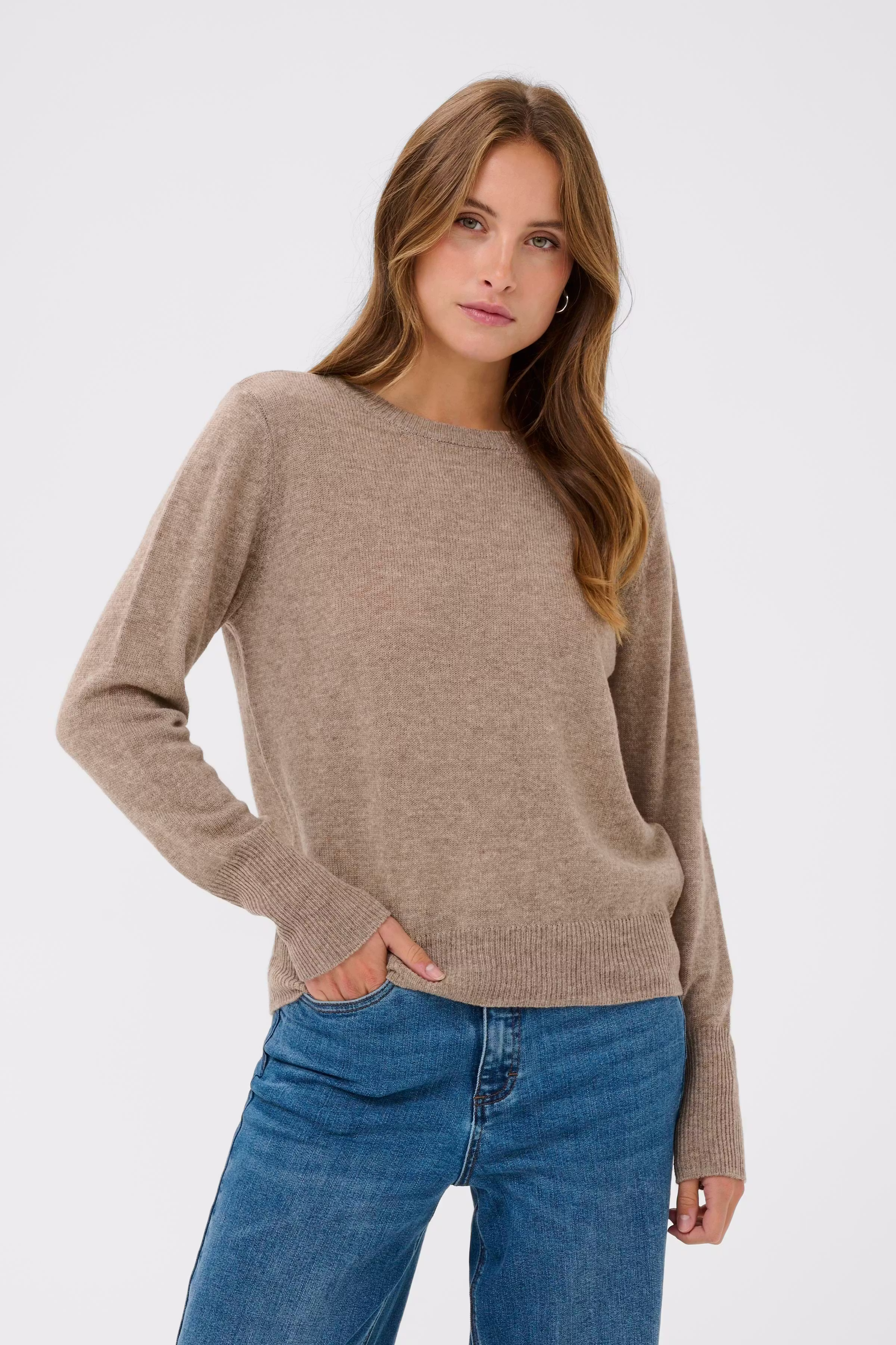 KAcashie Pullover LOOKBOOK FRONT 10510873-1911111