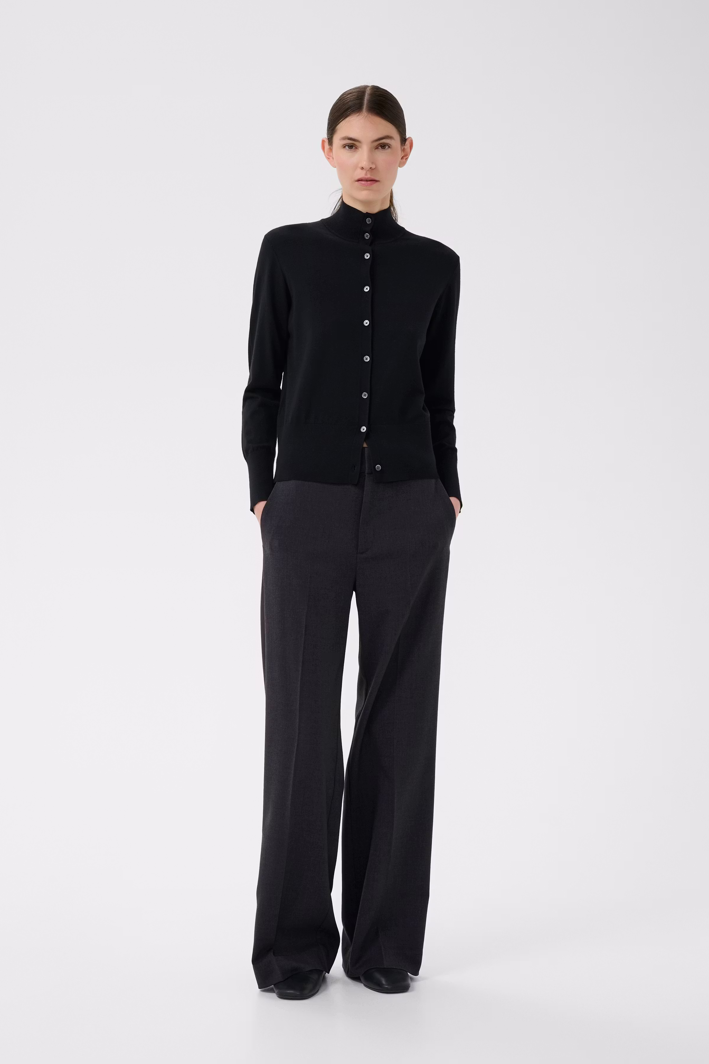 YuktaIW Broek LOOKBOOK FRONT 30111129-301744