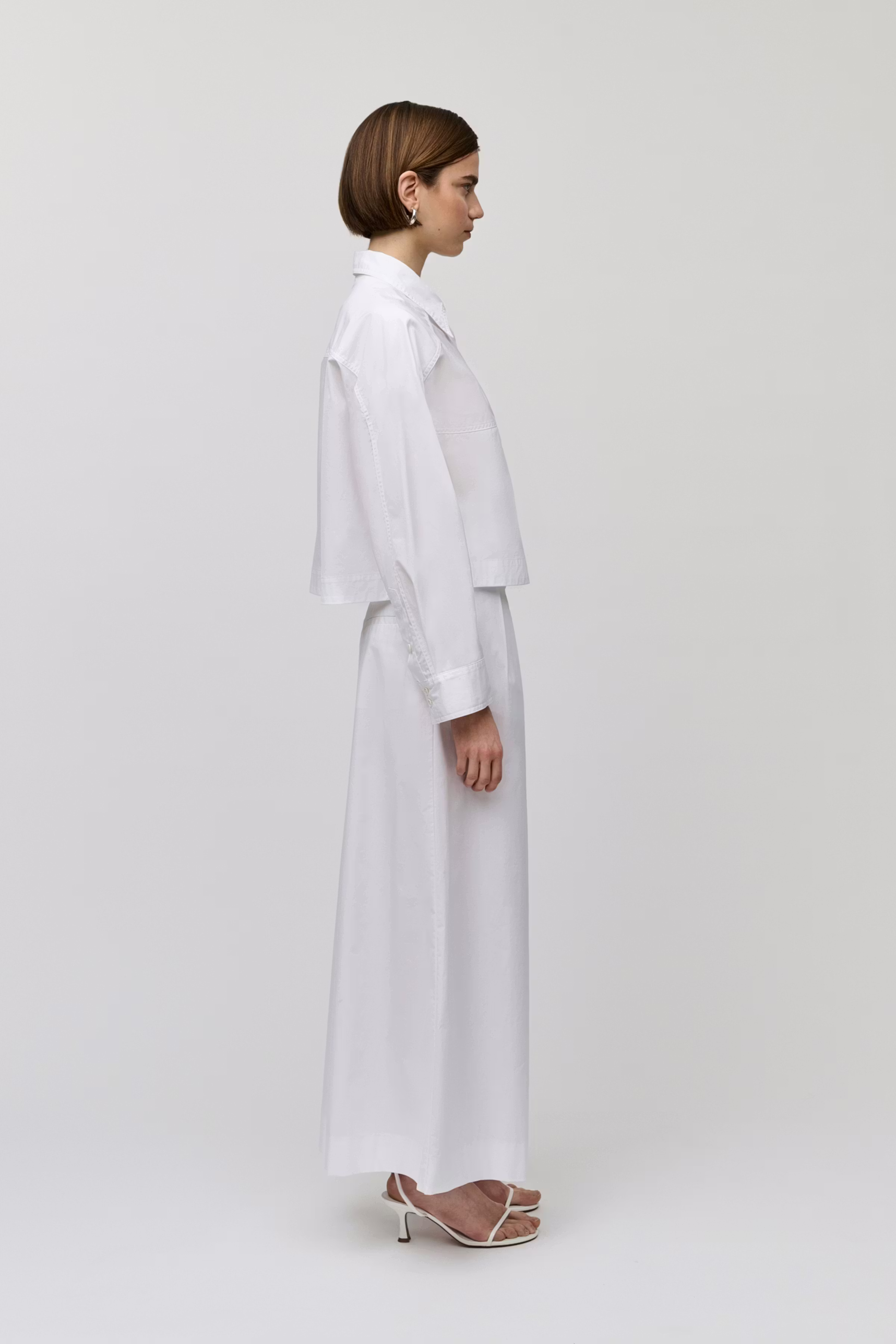 PIERINA Hose LOOKBOOK FRONT 30600520-WH001