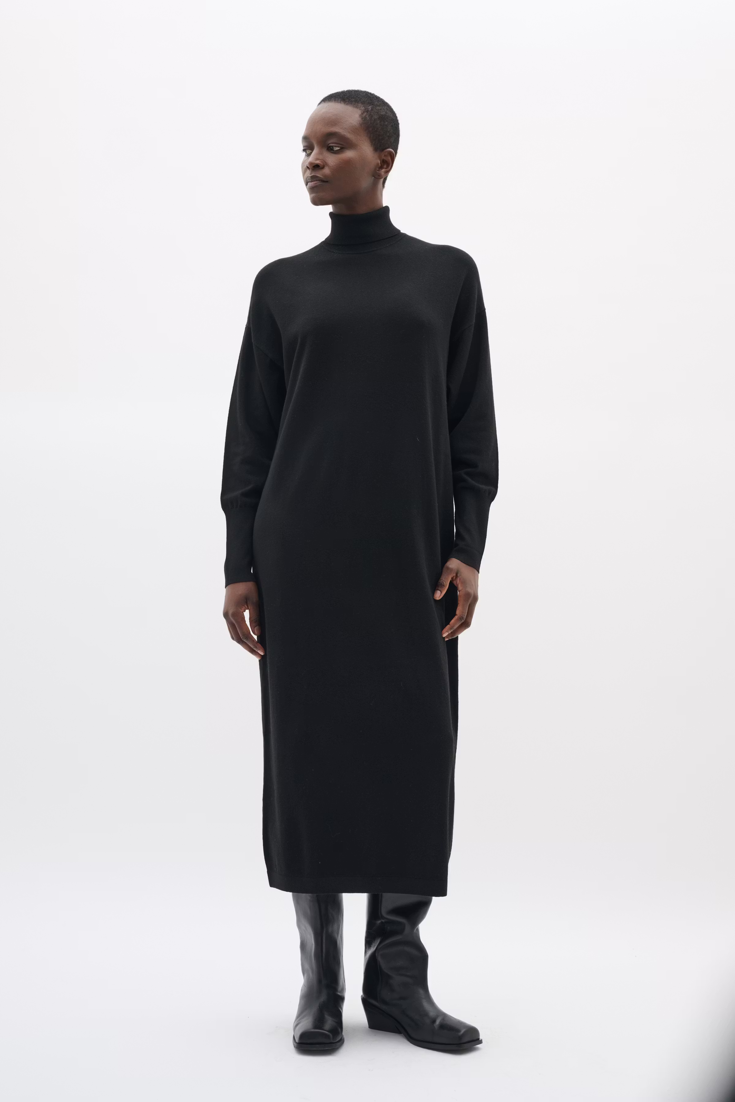 KellsieIW Kjole LOOKBOOK FRONT 30109747-194008