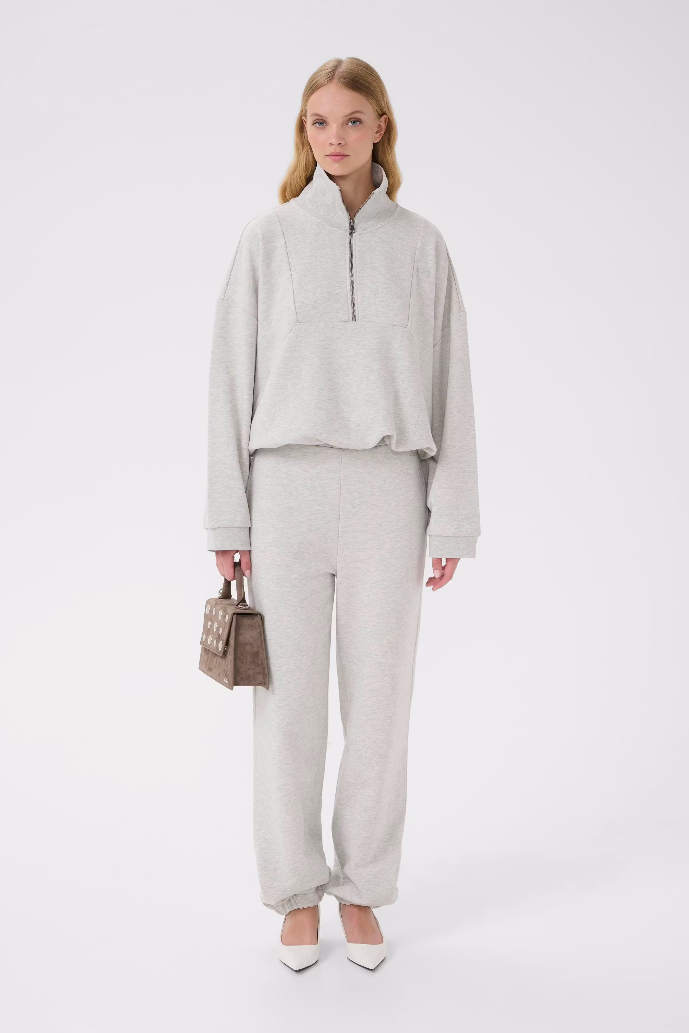 GZnormi Sweatshirt LOOKBOOK FRONT 10910978-108958