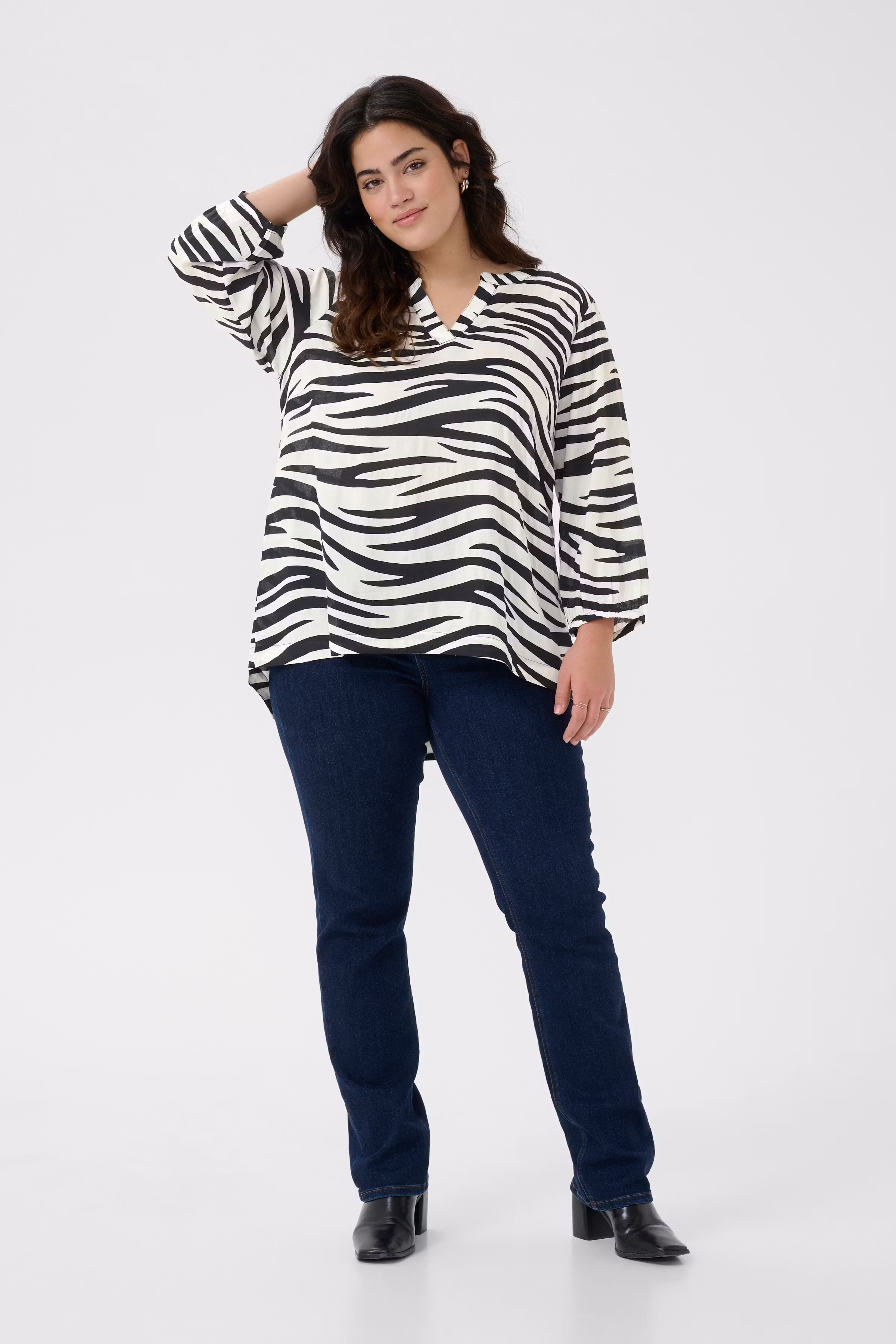 KCjanni Bluse LOOKBOOK FRONT 10583340-107828