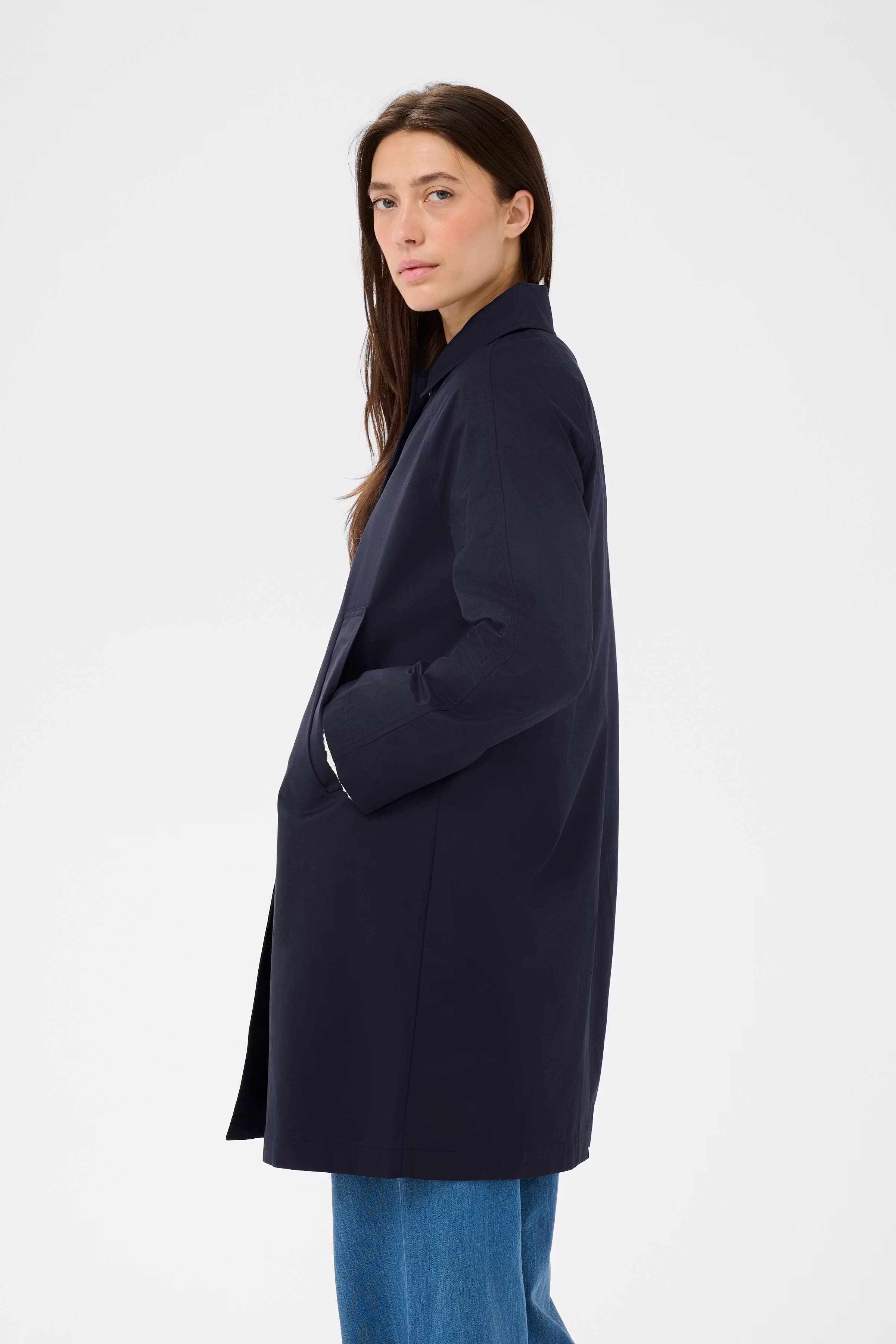 EttiePW Coat LOOKBOOK BACK 30310343-194013