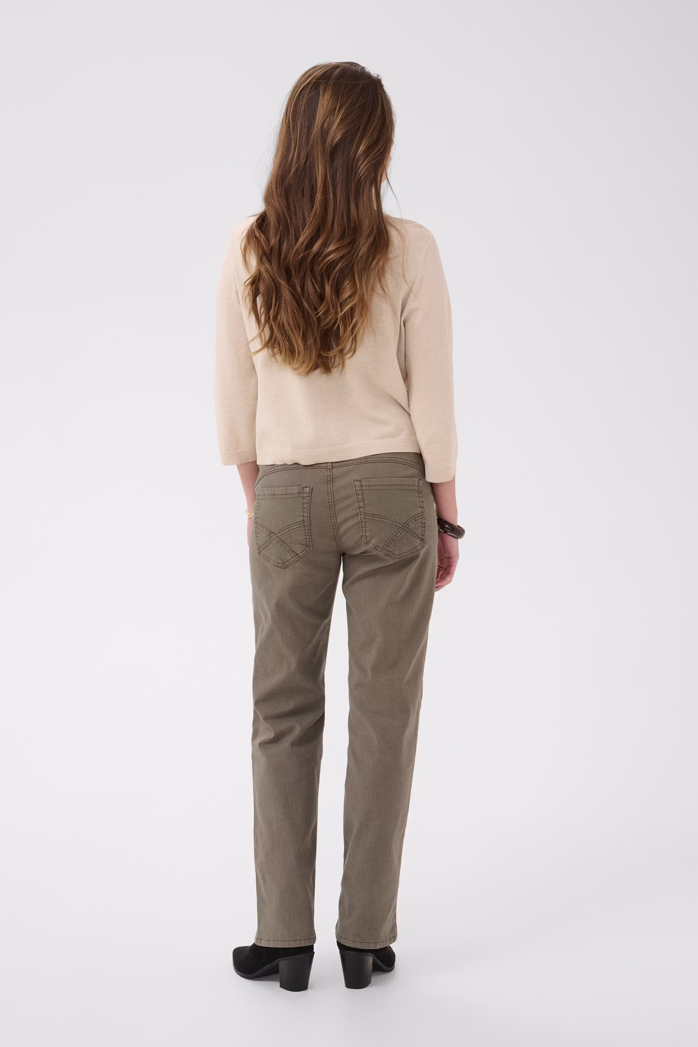 CRDela Cardigan LOOKBOOK BACK 10615505-100232