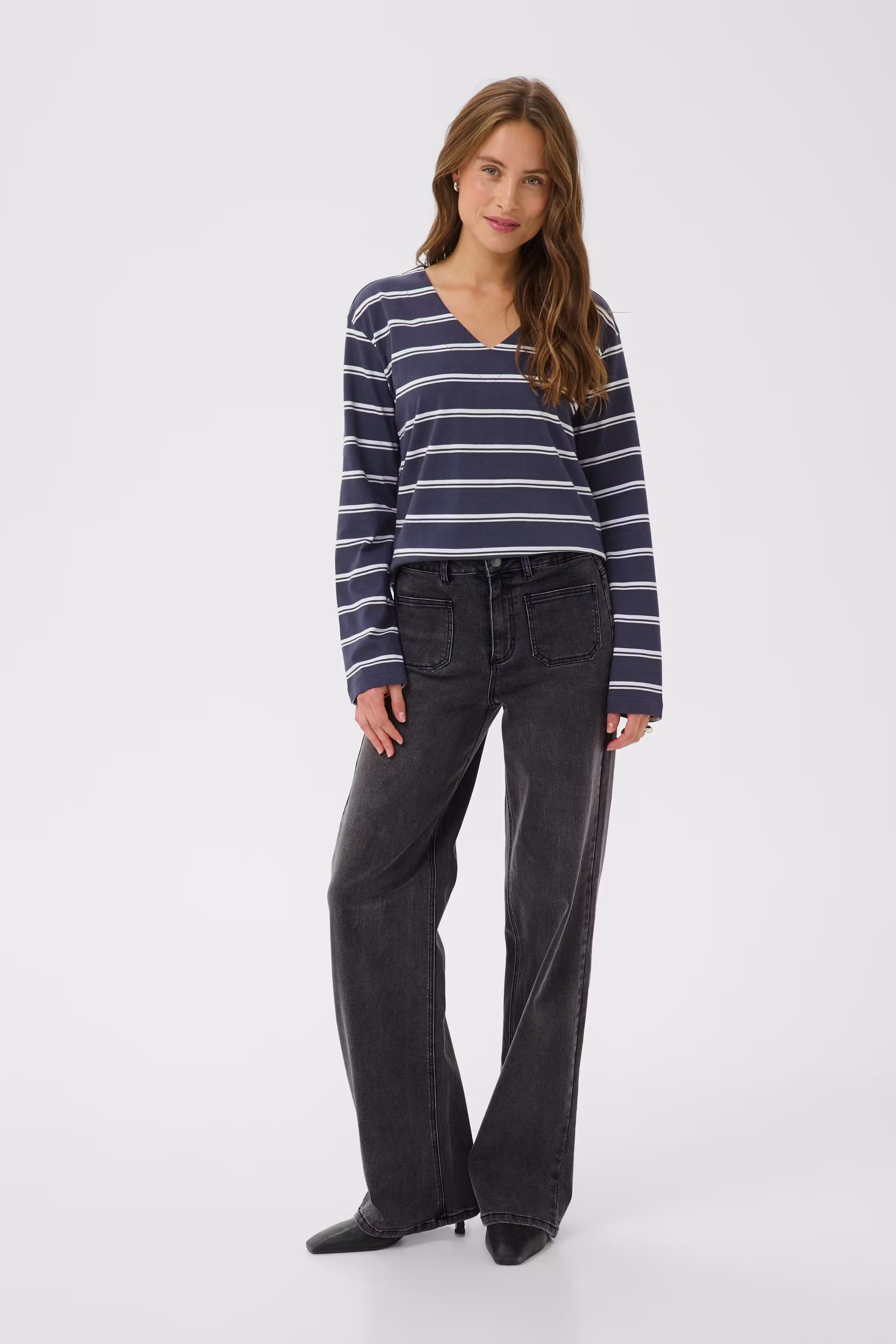 KAbrook Wide Jeans LOOKBOOK FRONT 10510722-108531