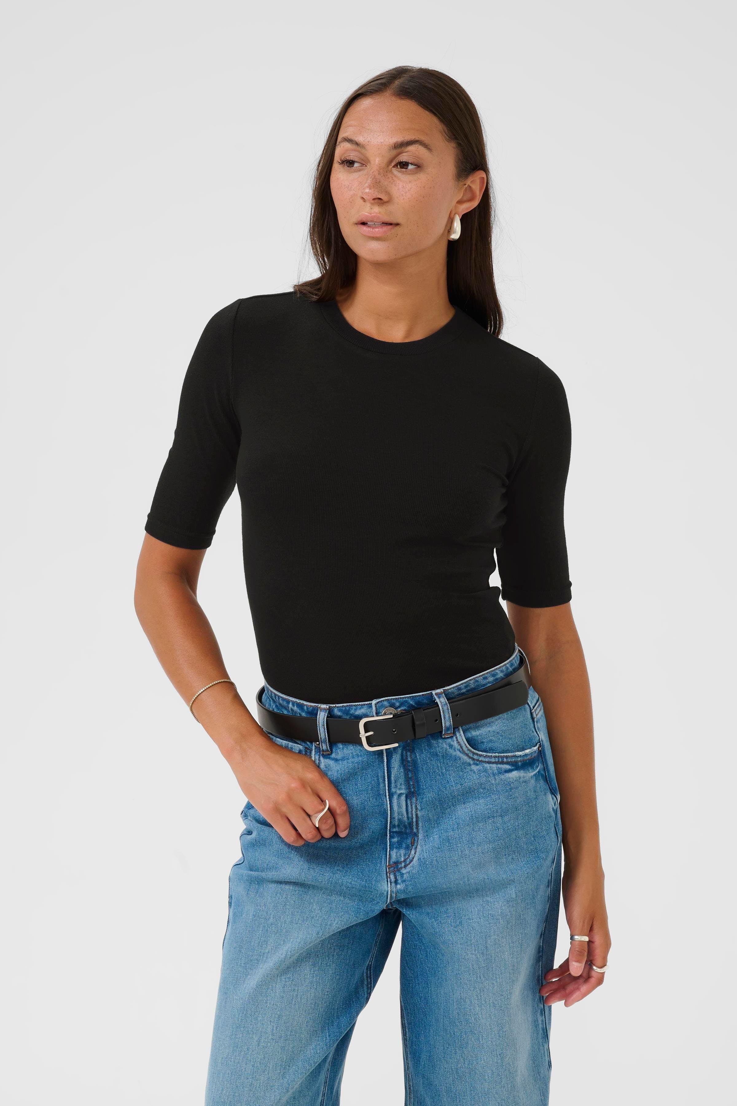 KAiben T-shirt LOOKBOOK FRONT 10510611-100121