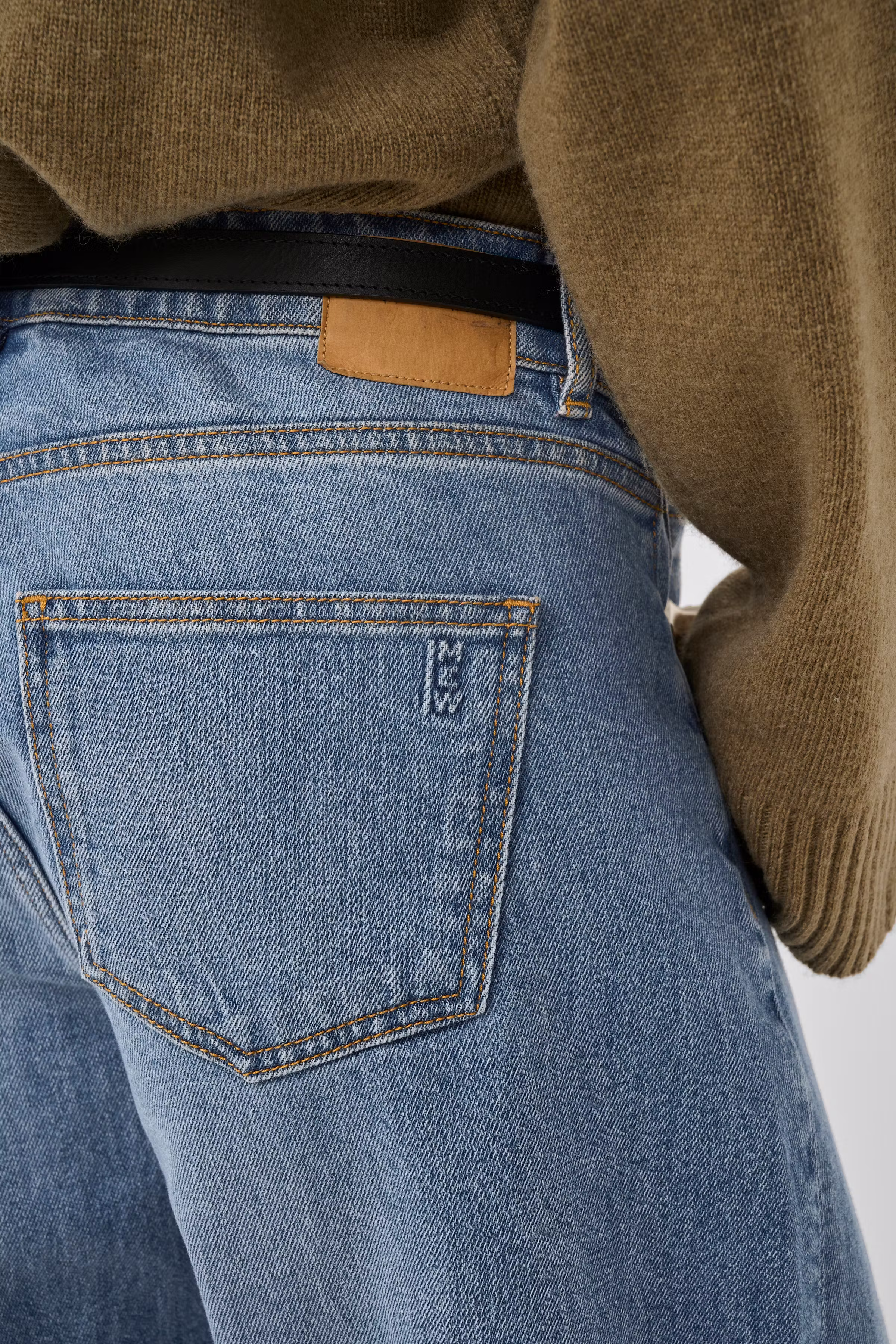 BalooMW Barrel Jeans LOOKBOOK DETAIL 10705092-100053