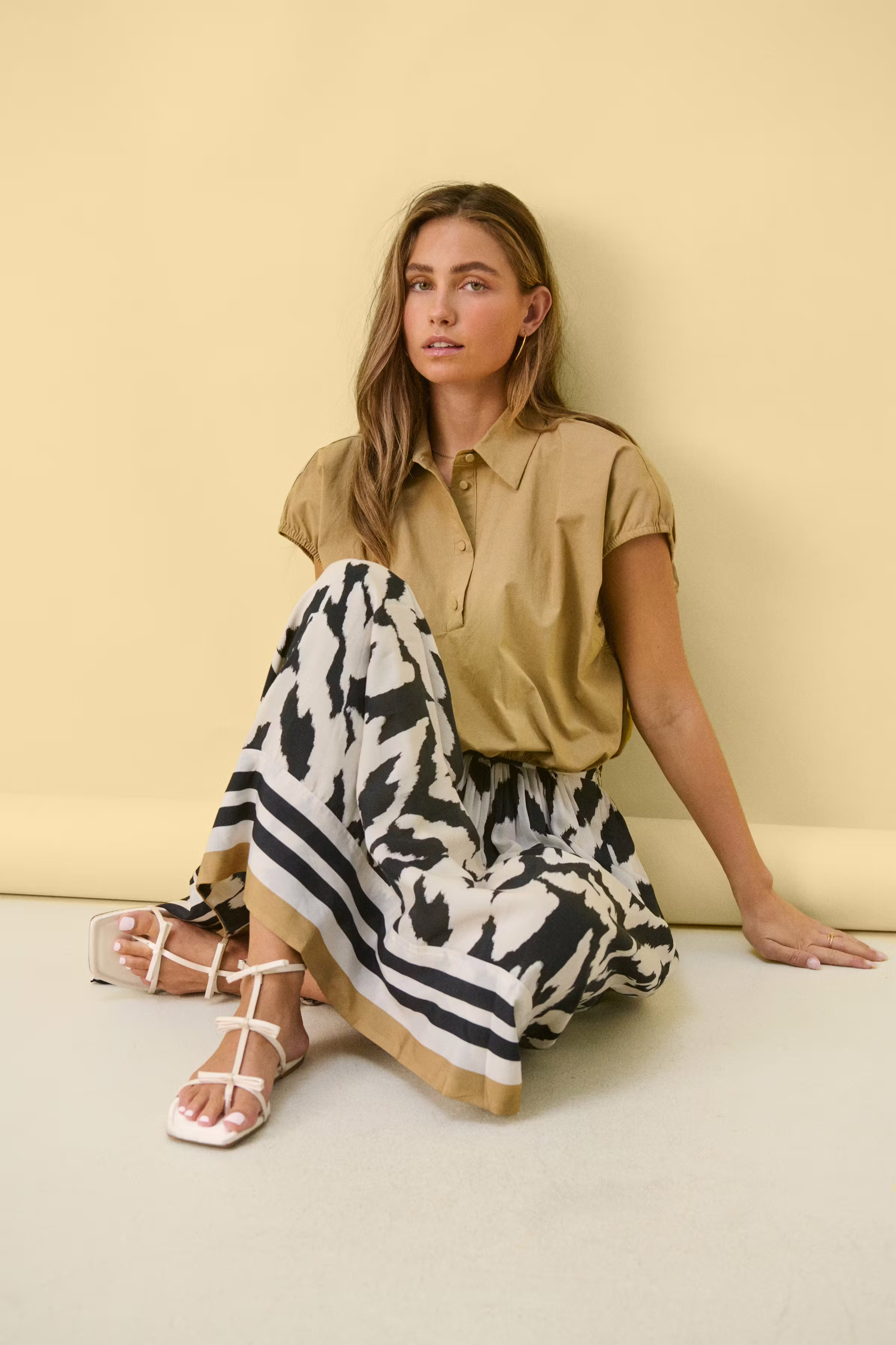 KelsieSZ Skirt LOCATION NONE 30514097-303735