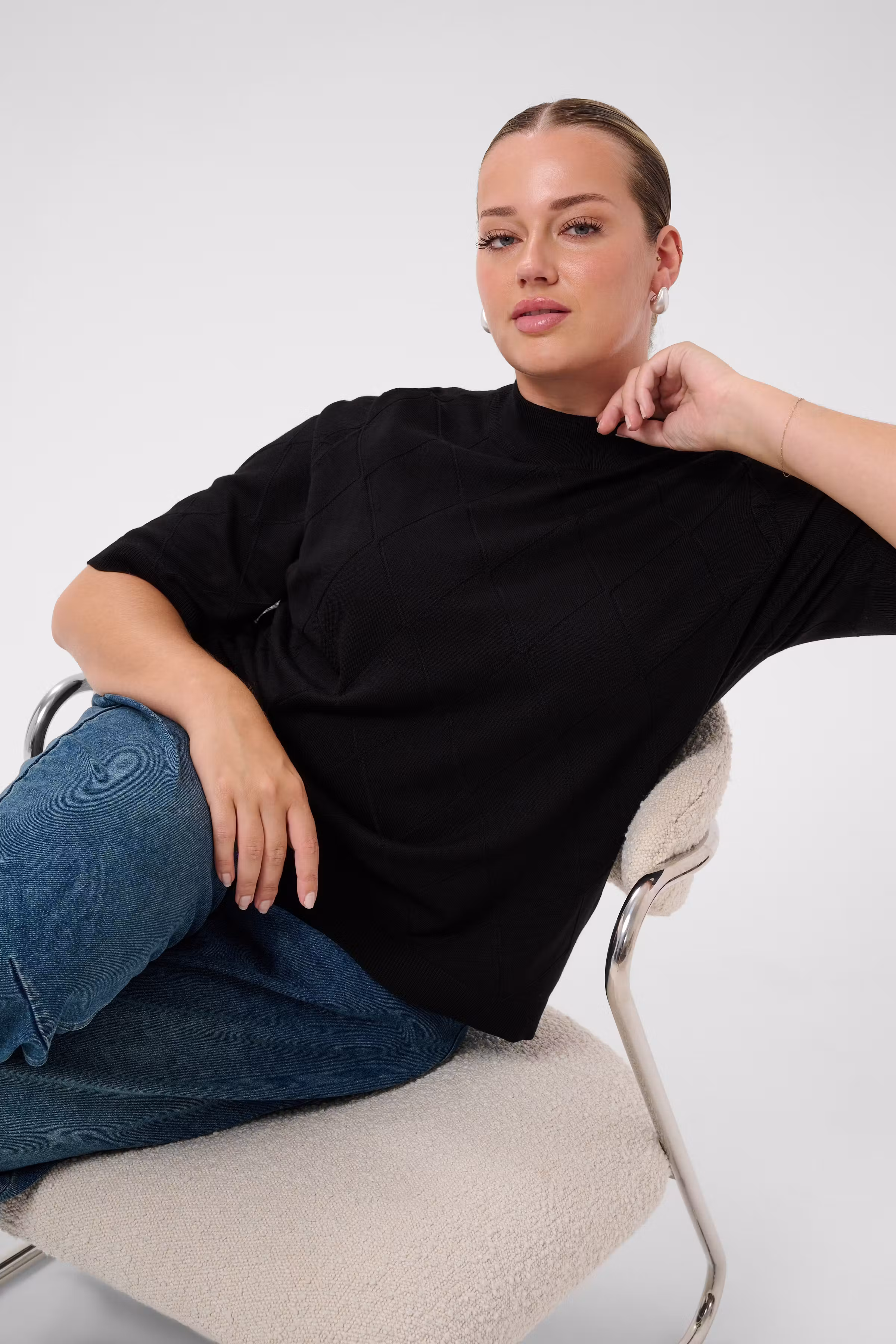 KCliva Pullover LOOKBOOK DETAIL 10584392-100121