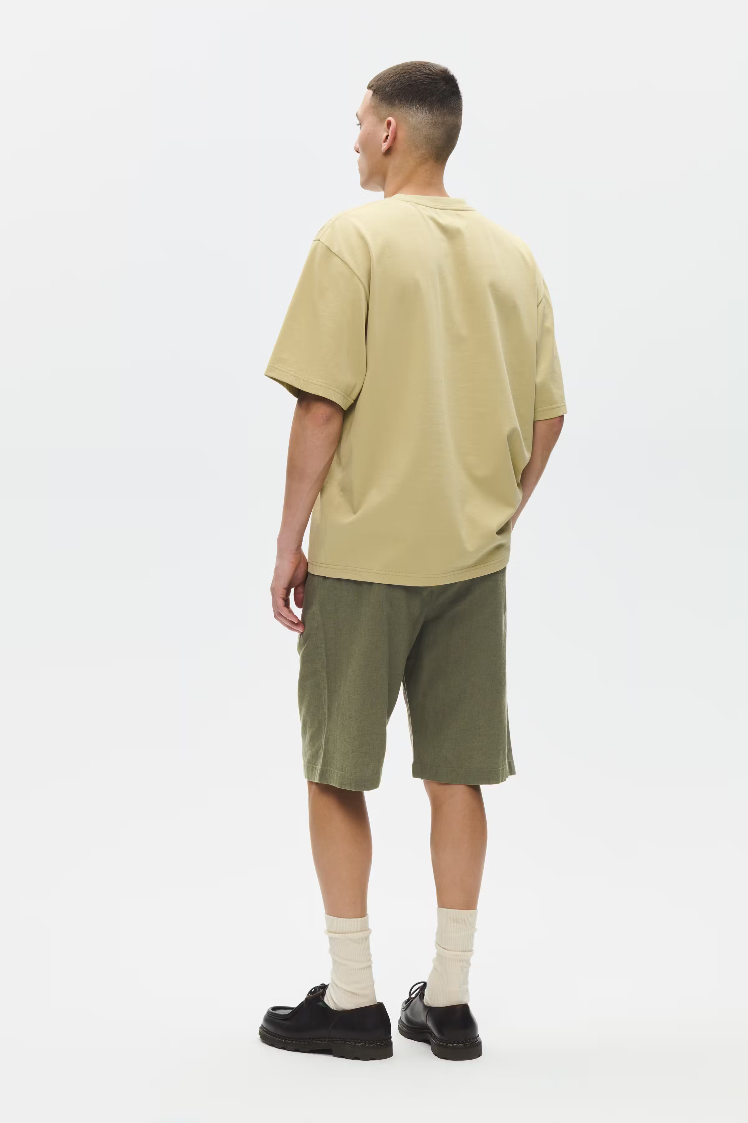 WWenoch Leinen Shorts  LOOKBOOK BACK 30251410-180515
