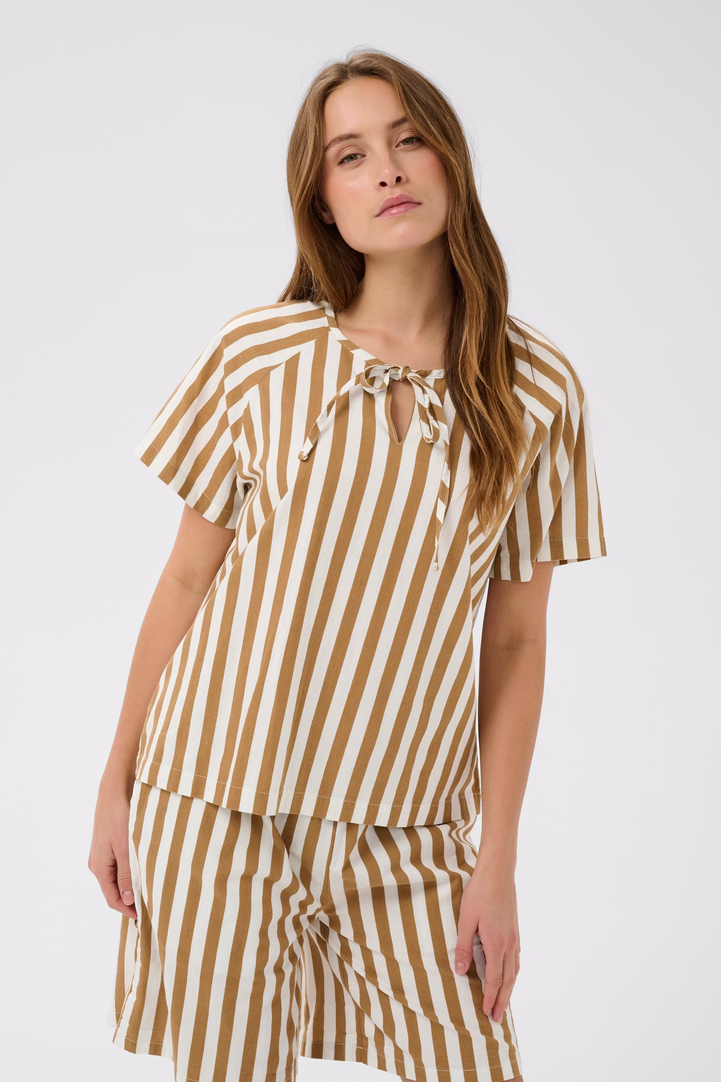 ZalindaSZ Blouse LOOKBOOK FRONT 30514969-304722