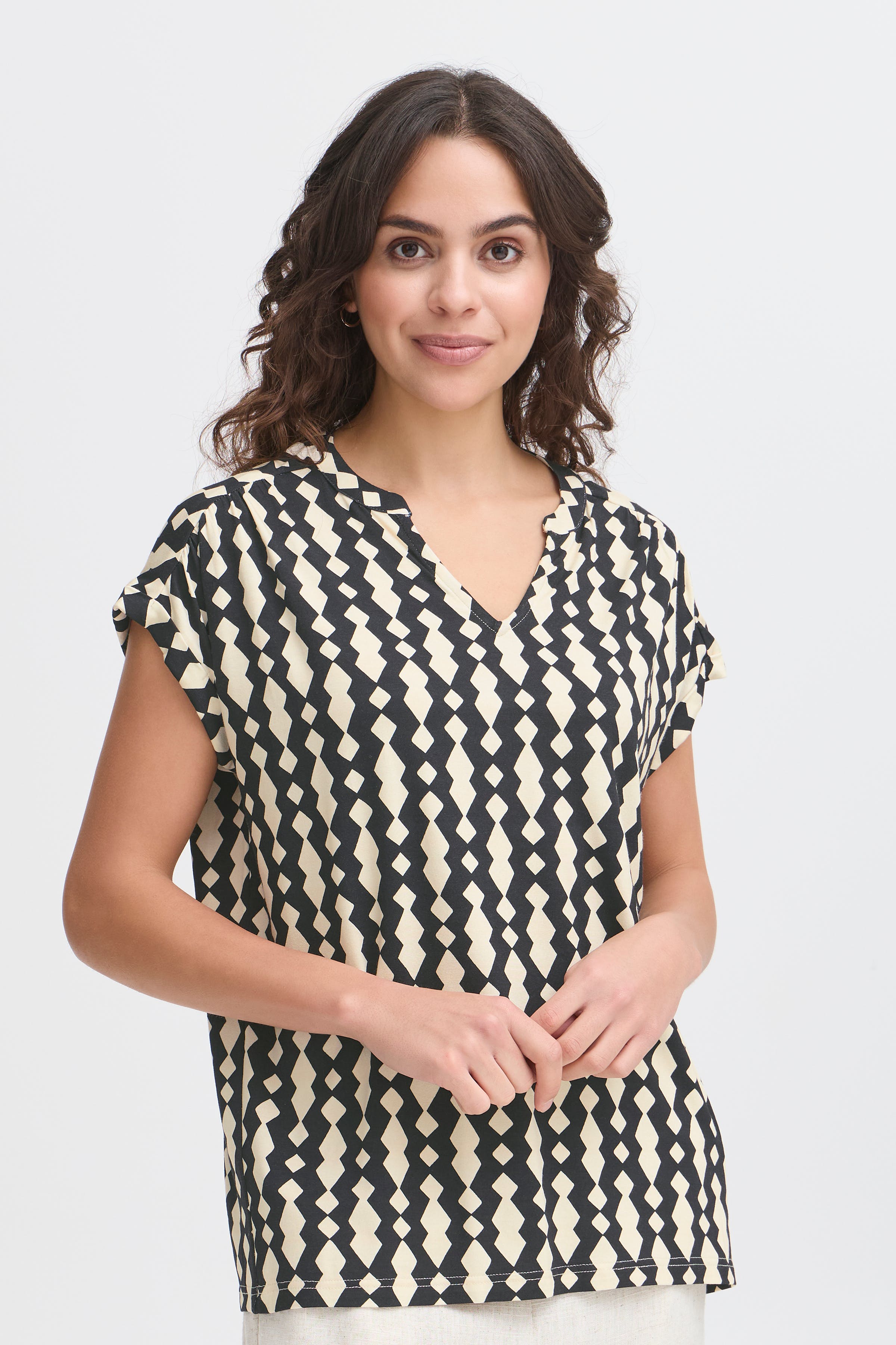 FRDOTTIE T-shirt LOOKBOOK FRONT 20615712-204764