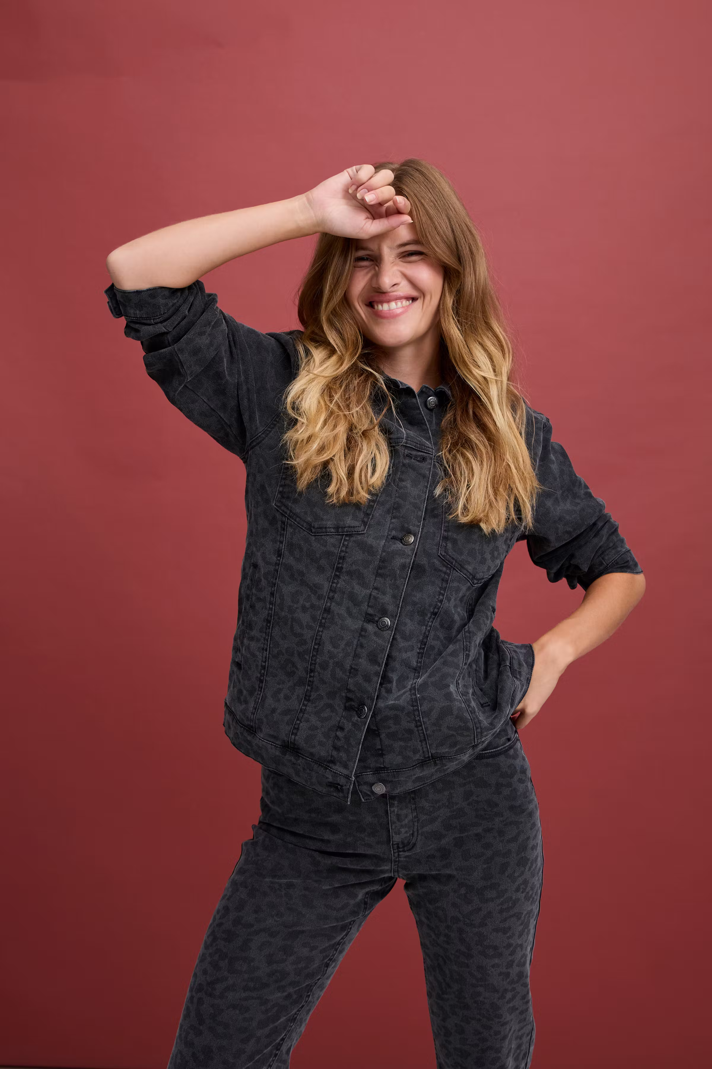 PXJANNAH Denimjakke LOCATION NONE 50208791-205027