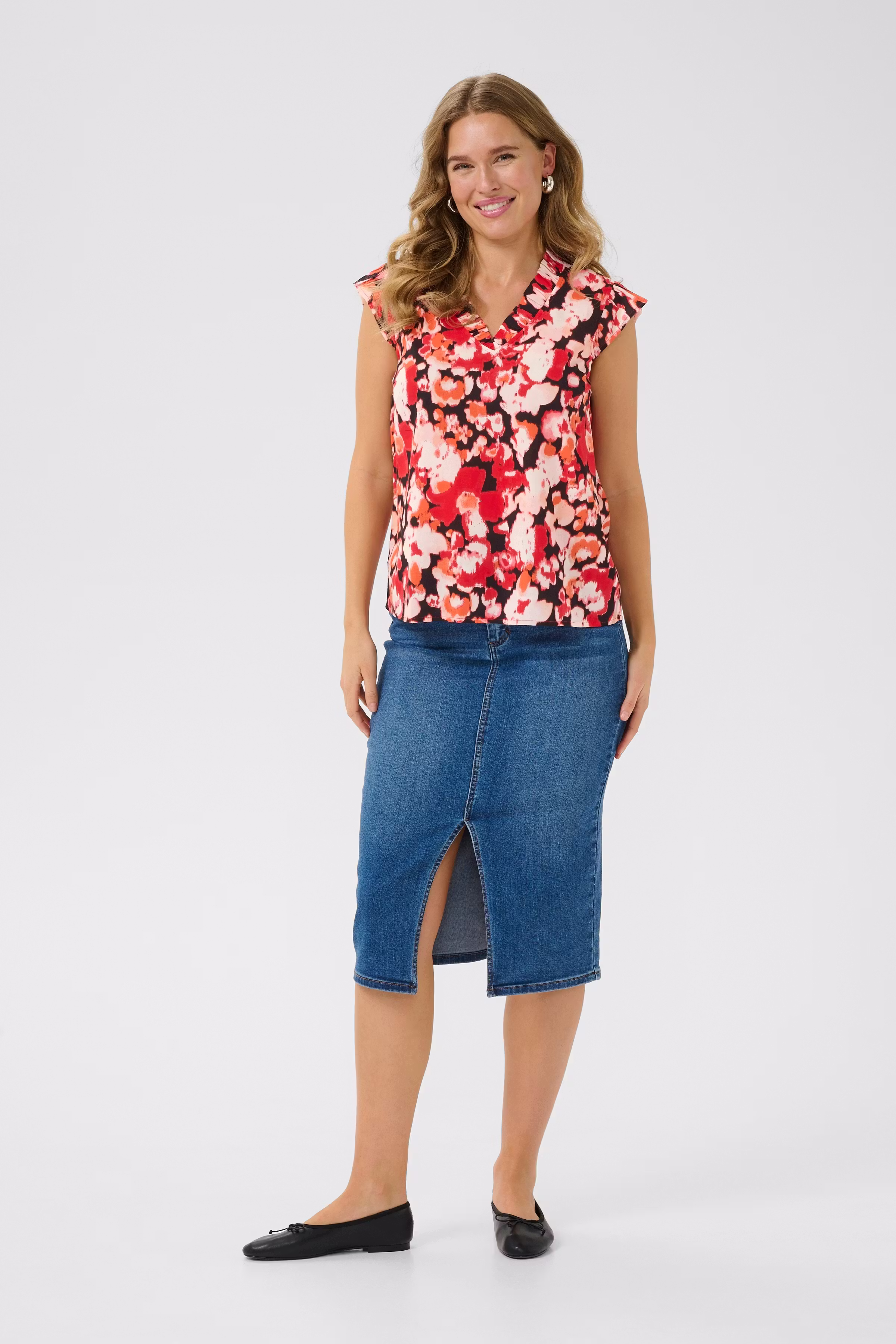 BPissa Bluse LOOKBOOK FRONT 10590930-107918B