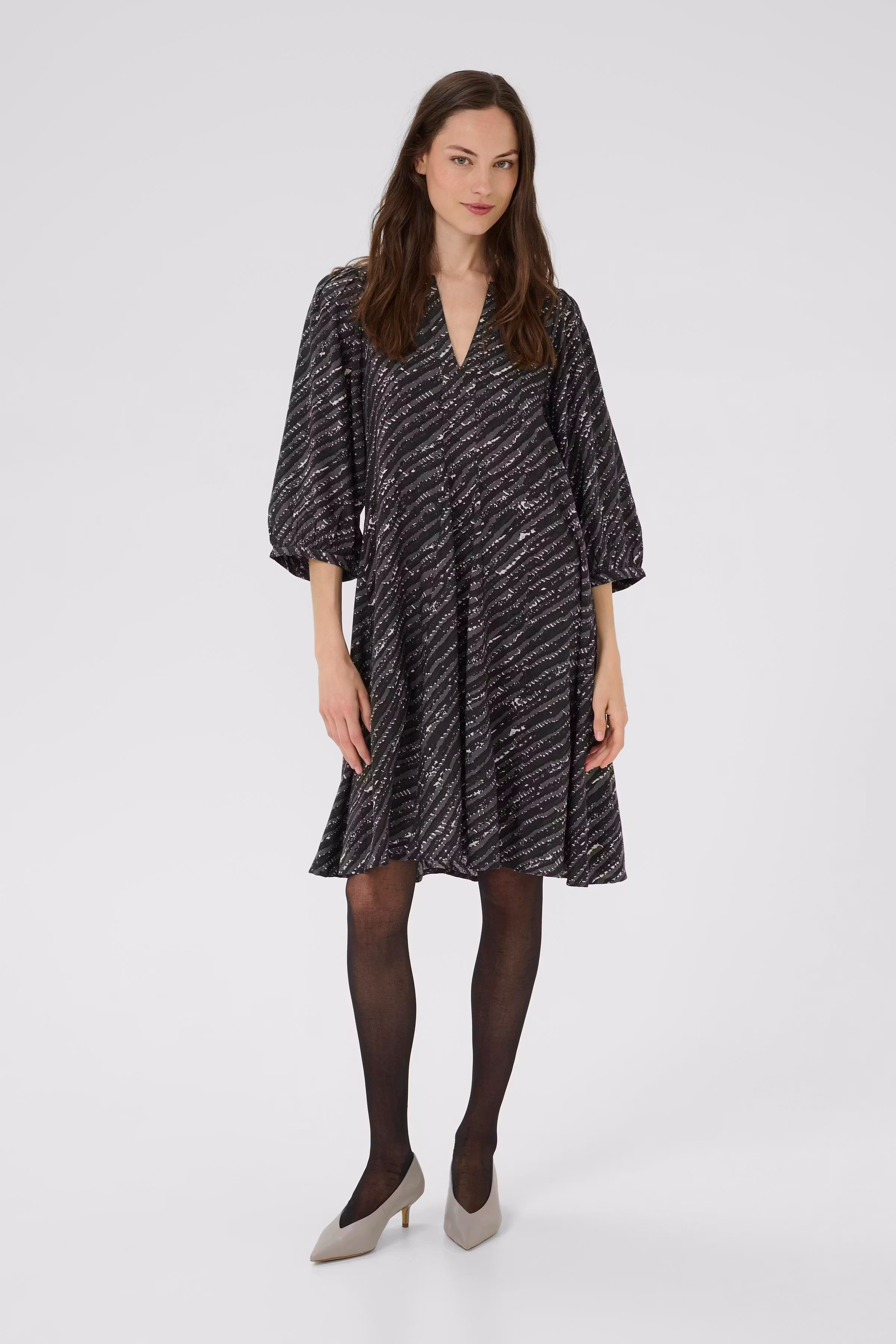 KBDavina Kjole LOOKBOOK FRONT 10105783-108912