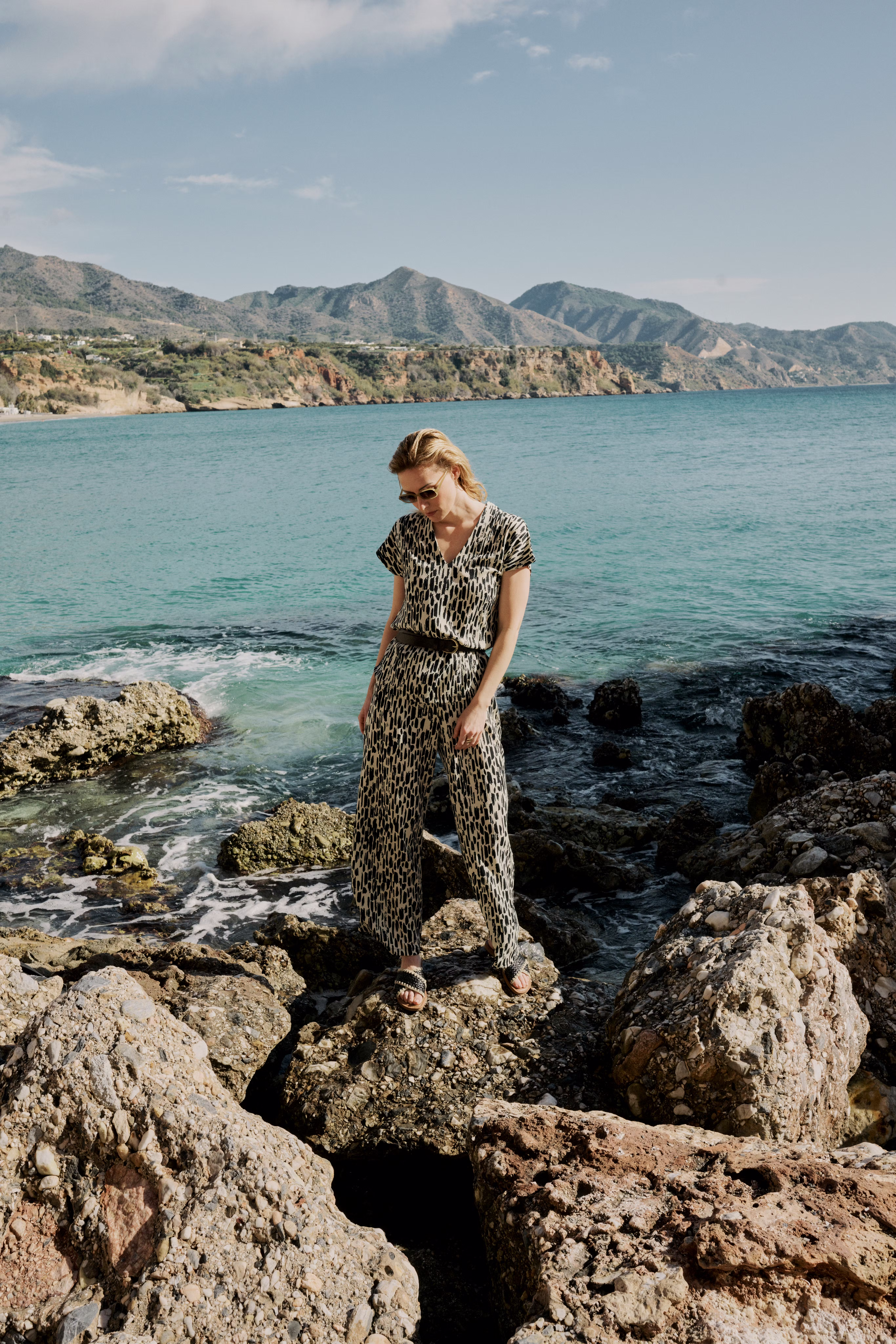 BPanika Bluse LOCATION NONE 10590837-107496B