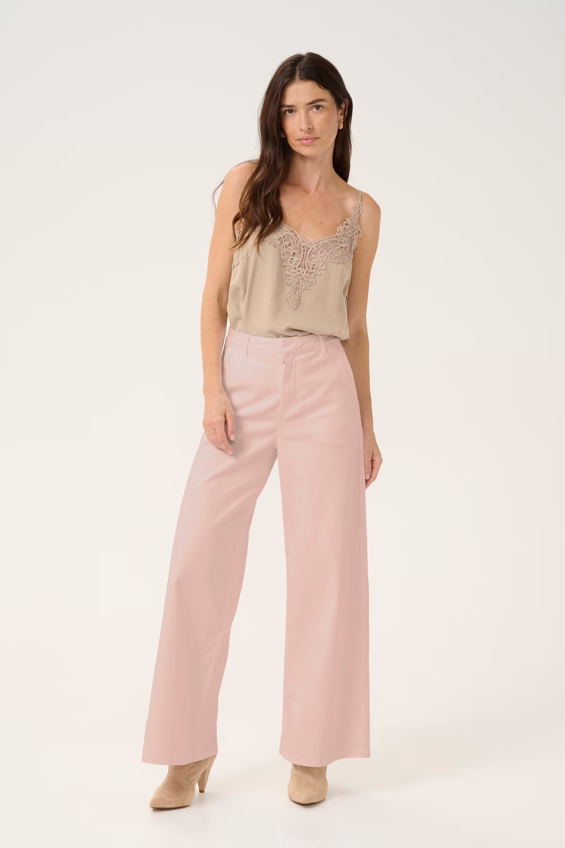 CRVisti Jeans LOOKBOOK FRONT 10613683-141803