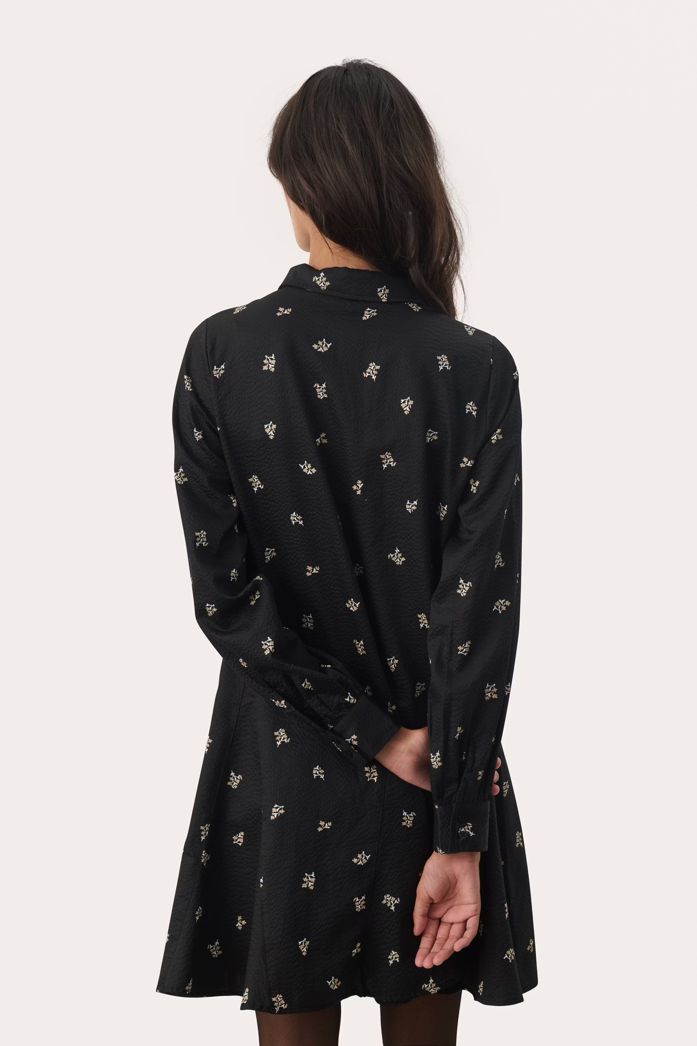 EsilyaPW Jurk LOOKBOOK BACK 30309555-303687